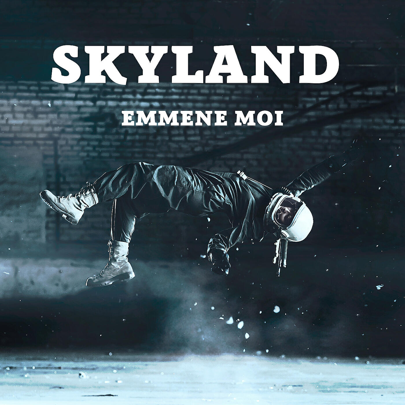Релиз Emmene moi