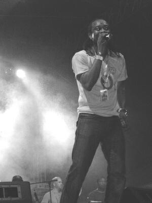 Djakout Mizik