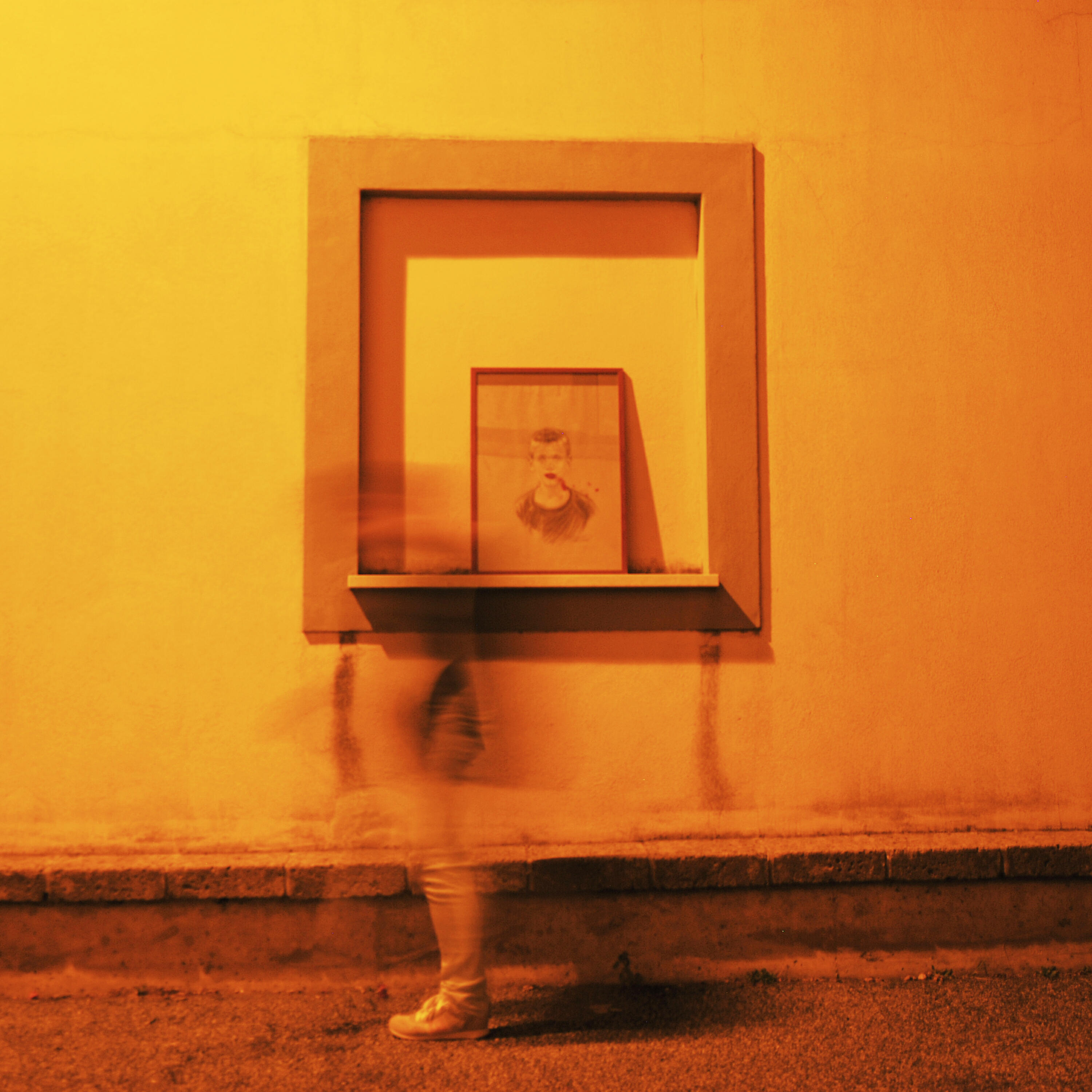 Релиз Ain’t lonely walking