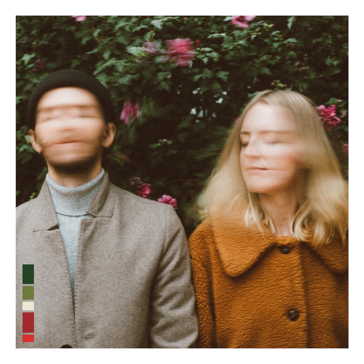 Релиз Lo How a Rose Is Blooming