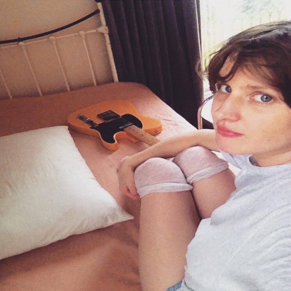 Релиз Painting stupid girls