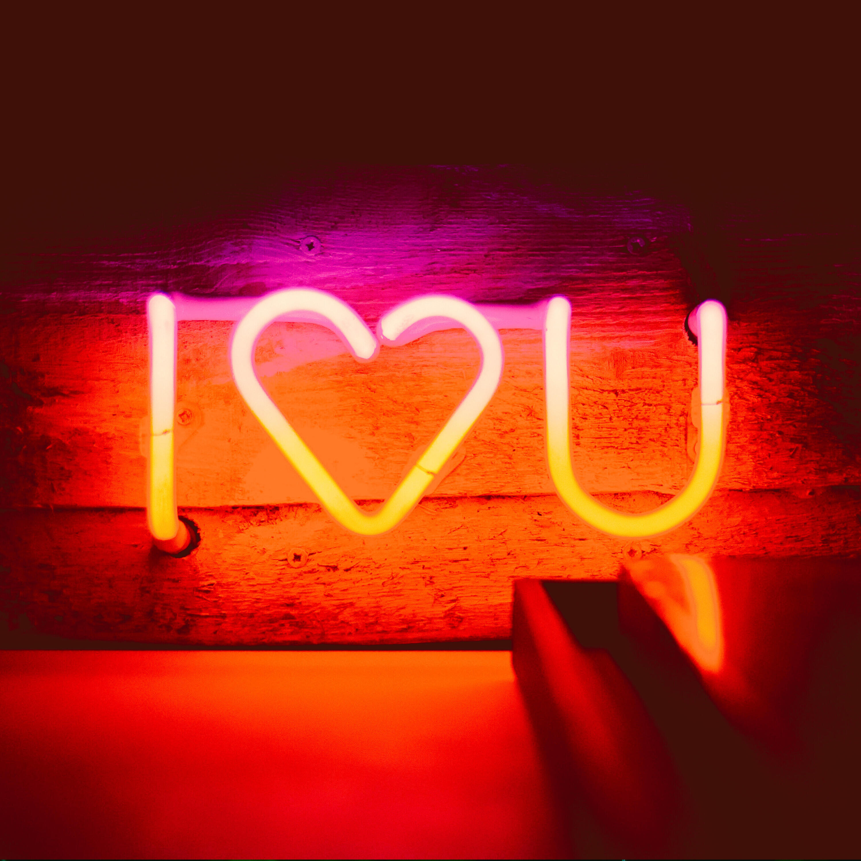 Релиз I Love You