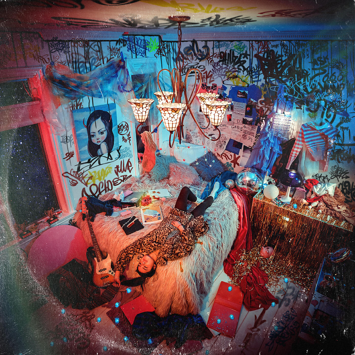 Релиз teenage angst EP