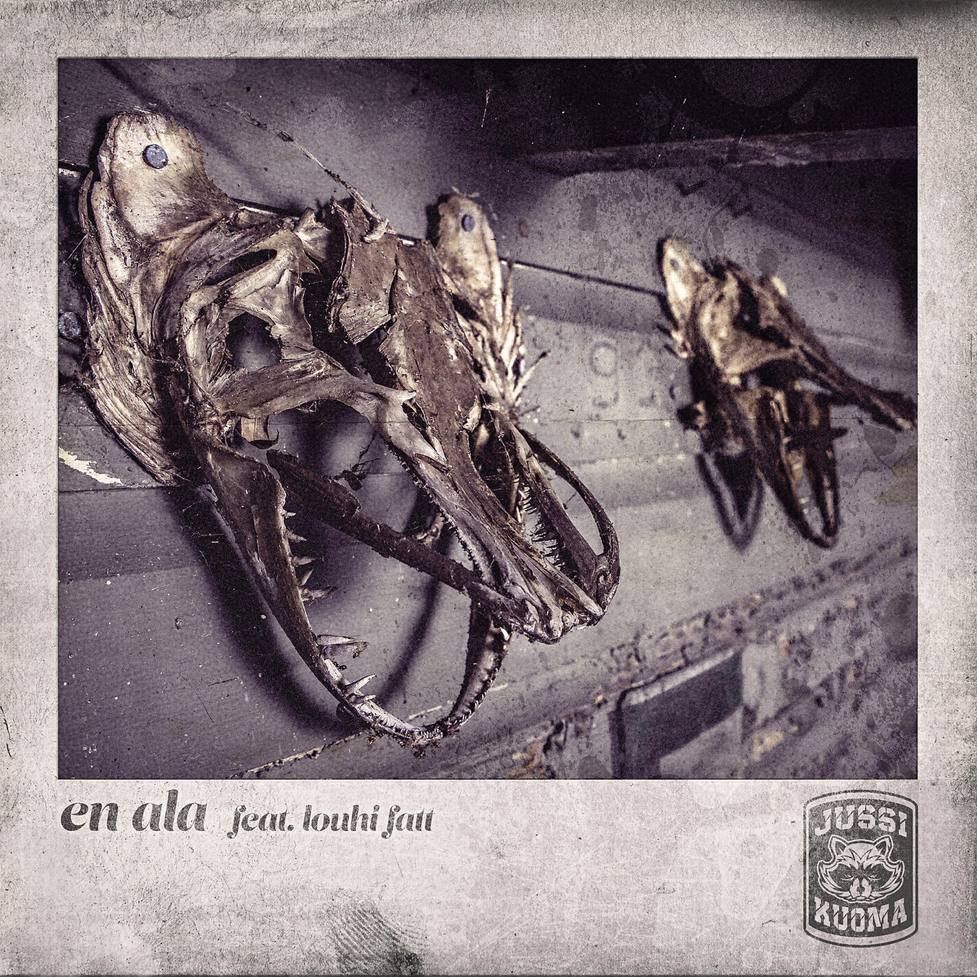 Релиз En ala (feat. Louhi Fatt)