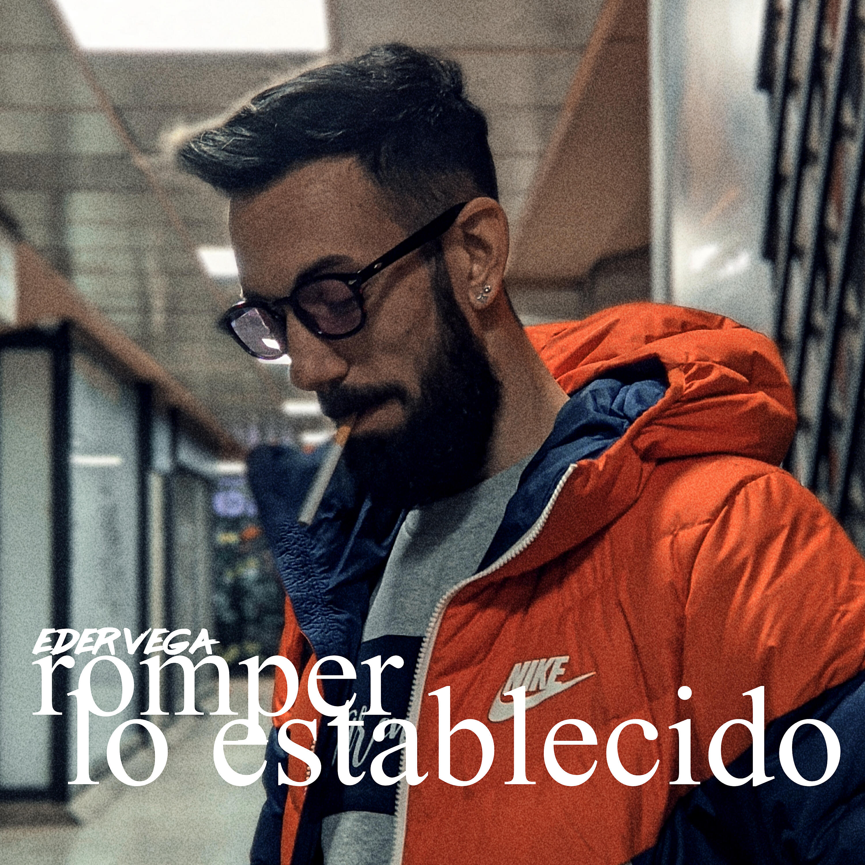 Релиз Romper Lo Establecido