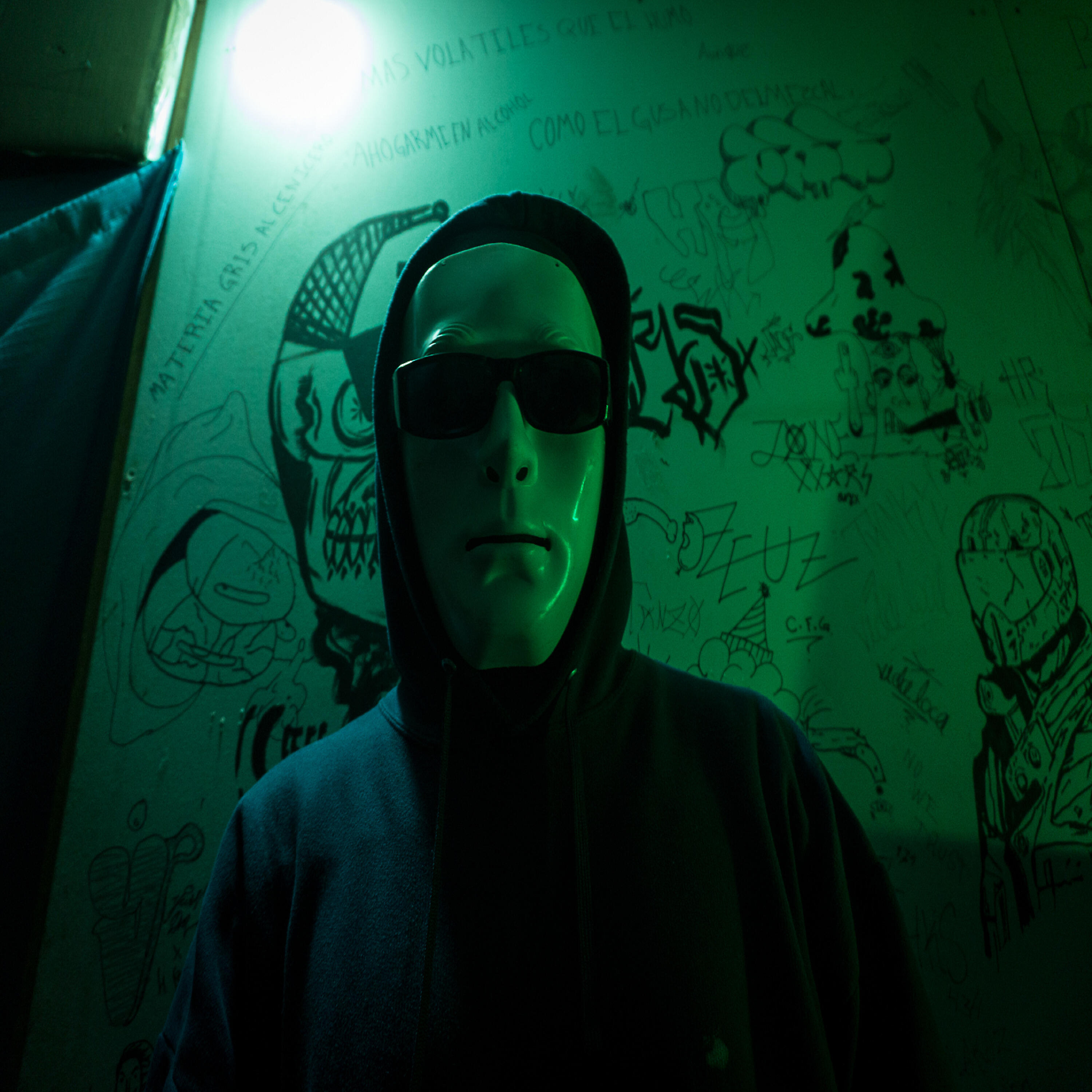 Релиз Paranoias
