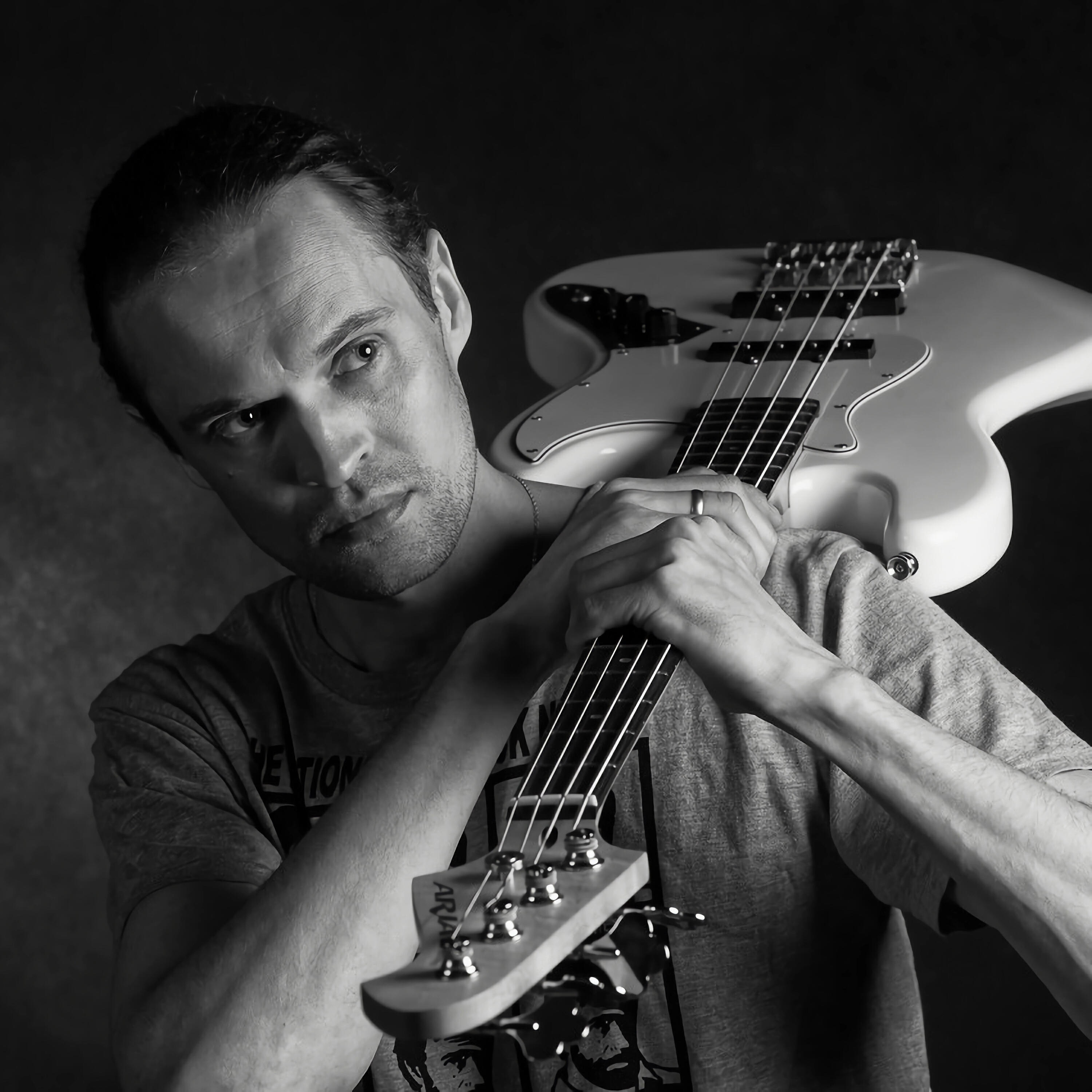 Релиз Сломанные стрелы