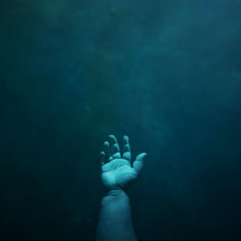 Релиз Faint