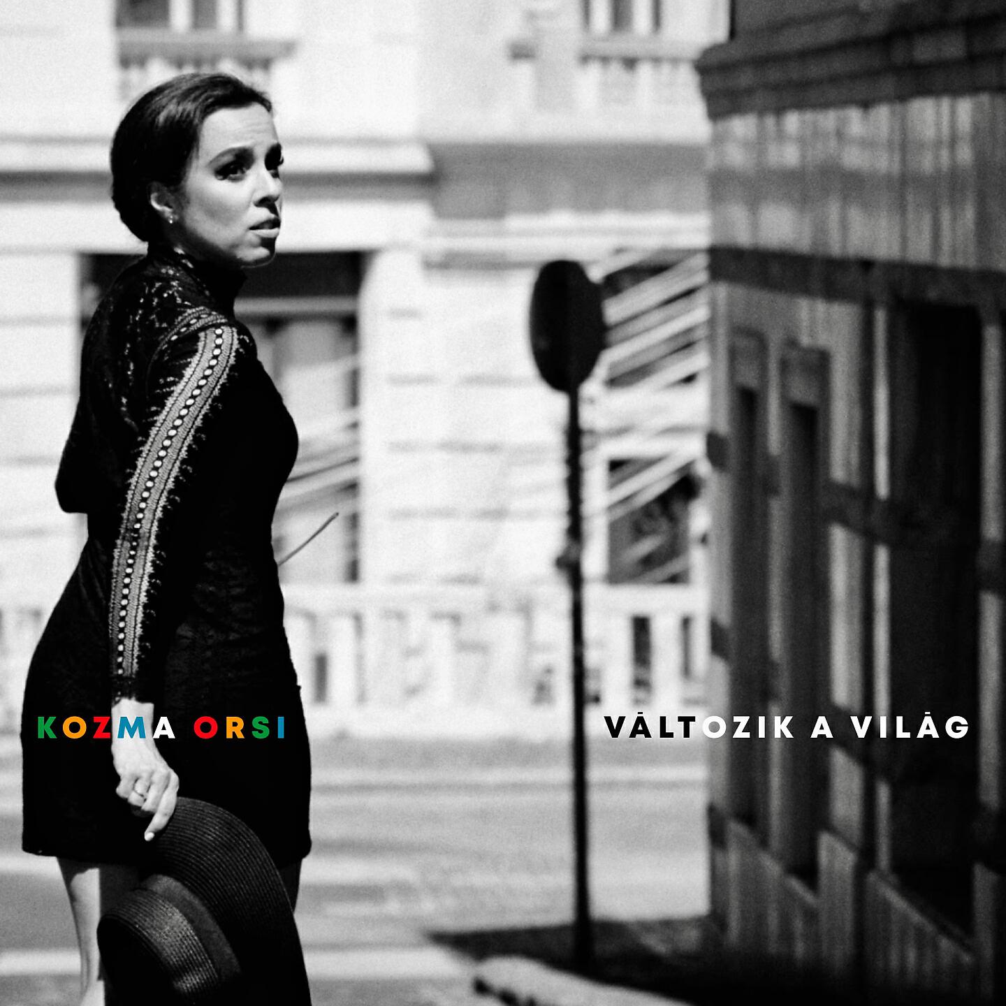 Релиз Változik a világ