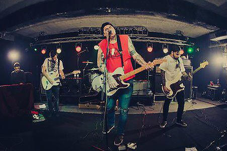 Sam Alone & the Gravediggers