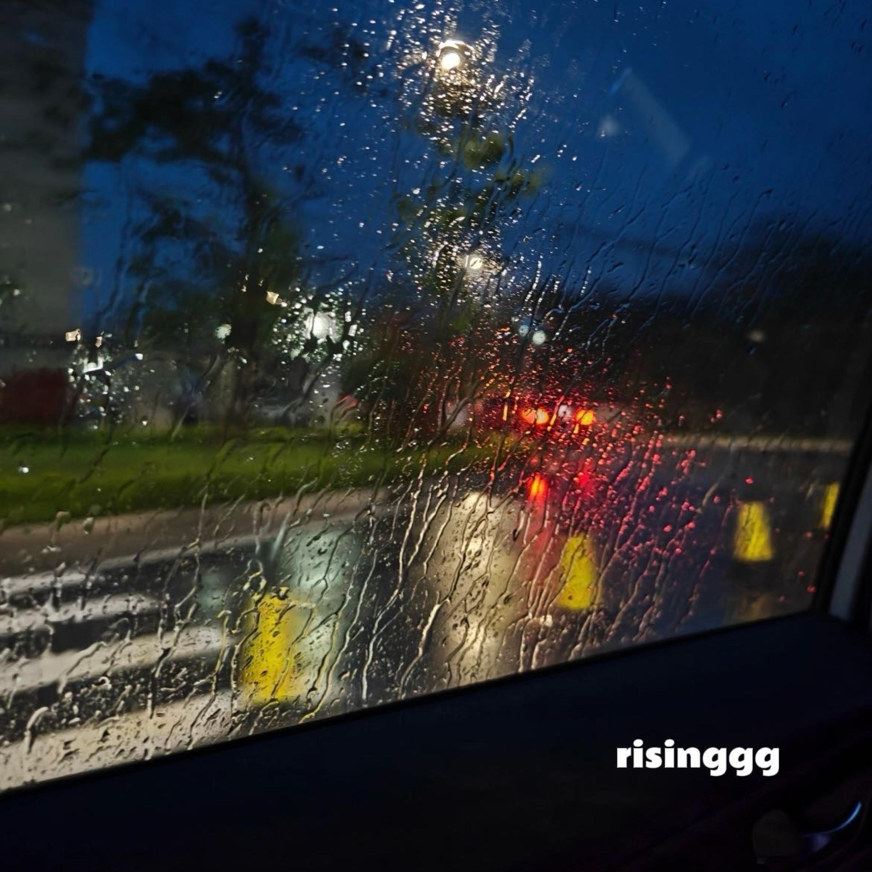 Трек 阴雨蓝调