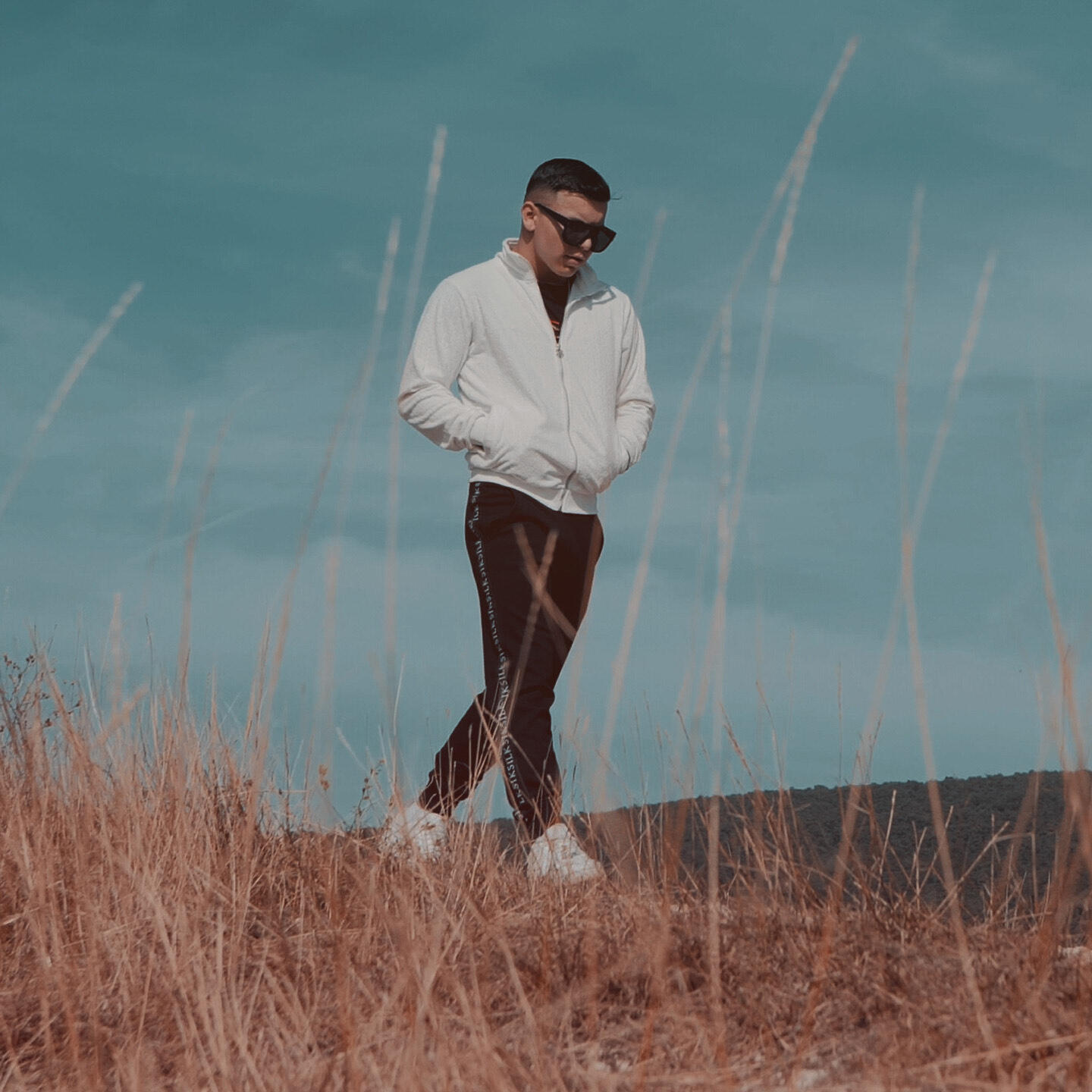 Релиз Túl sokszor vártam