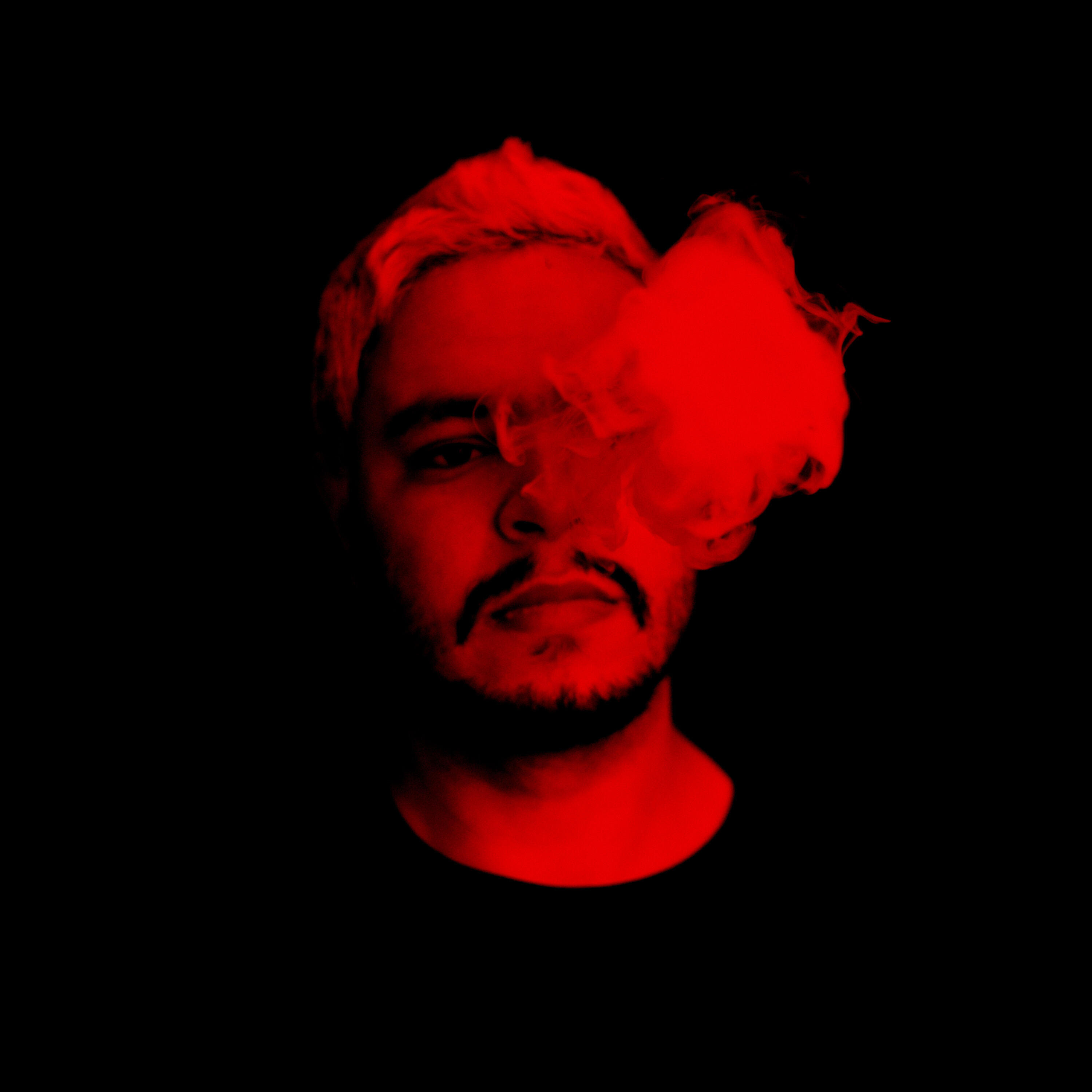 Релиз Vermelho