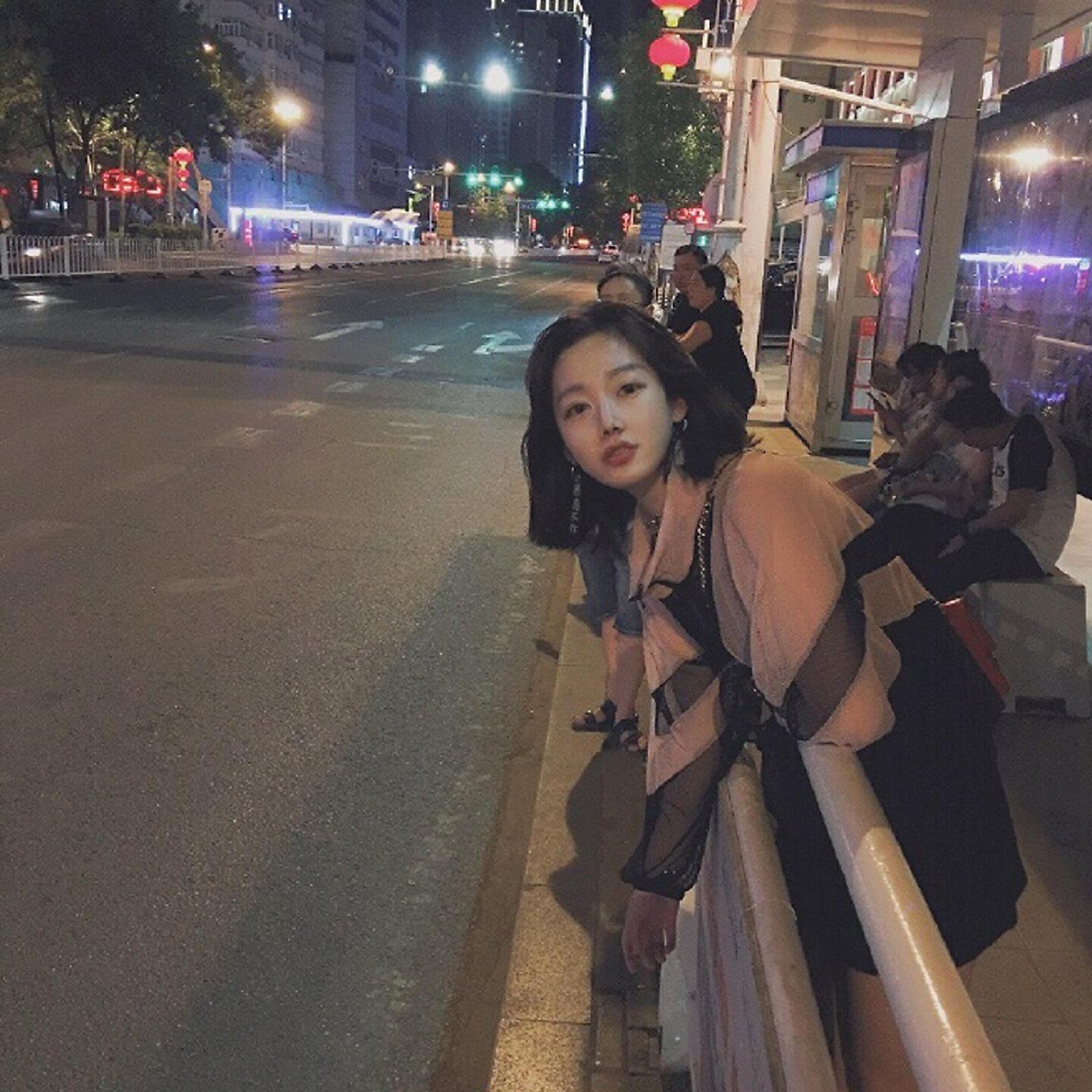 Релиз 午夜心碎俱乐部