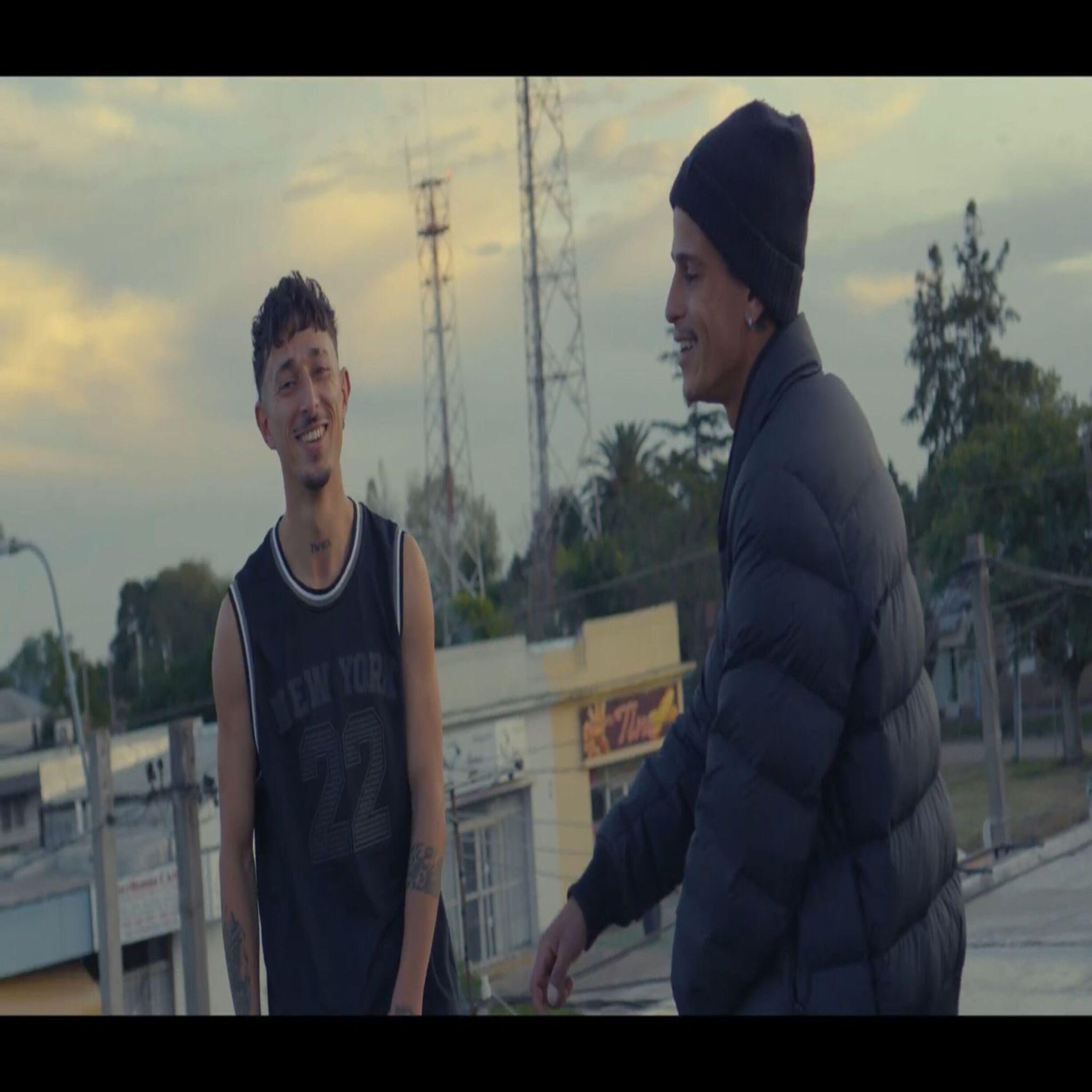 Релиз En la Movida