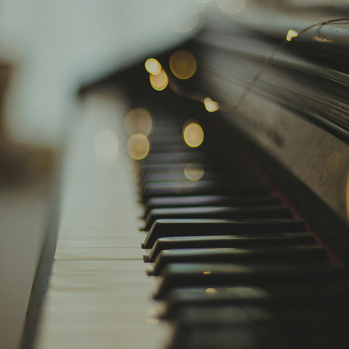 Релиз Frisch (Slowed Piano)