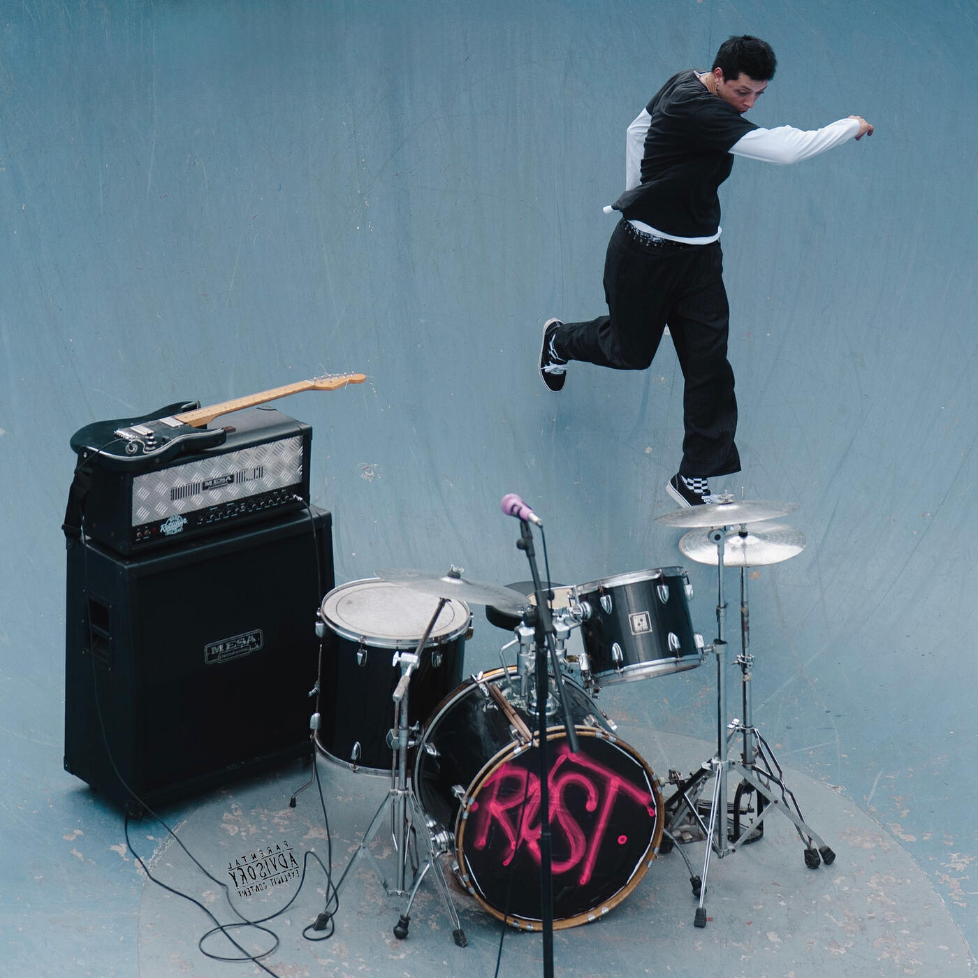 Релиз Youth