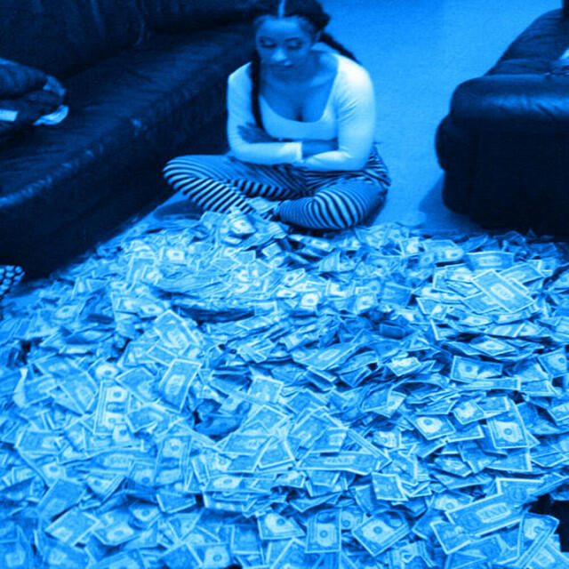 Трек Rappers & Strippers