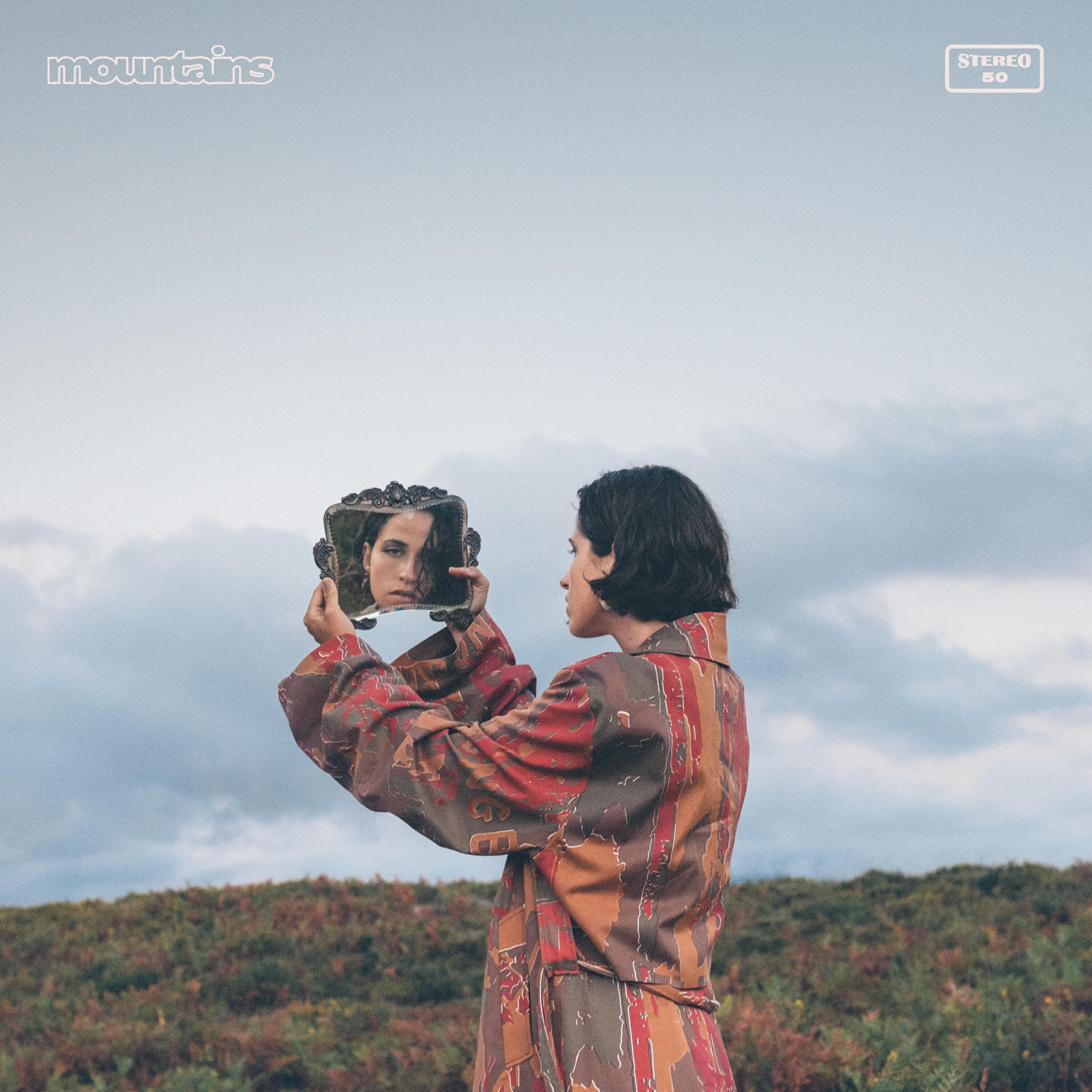 Релиз Mountains