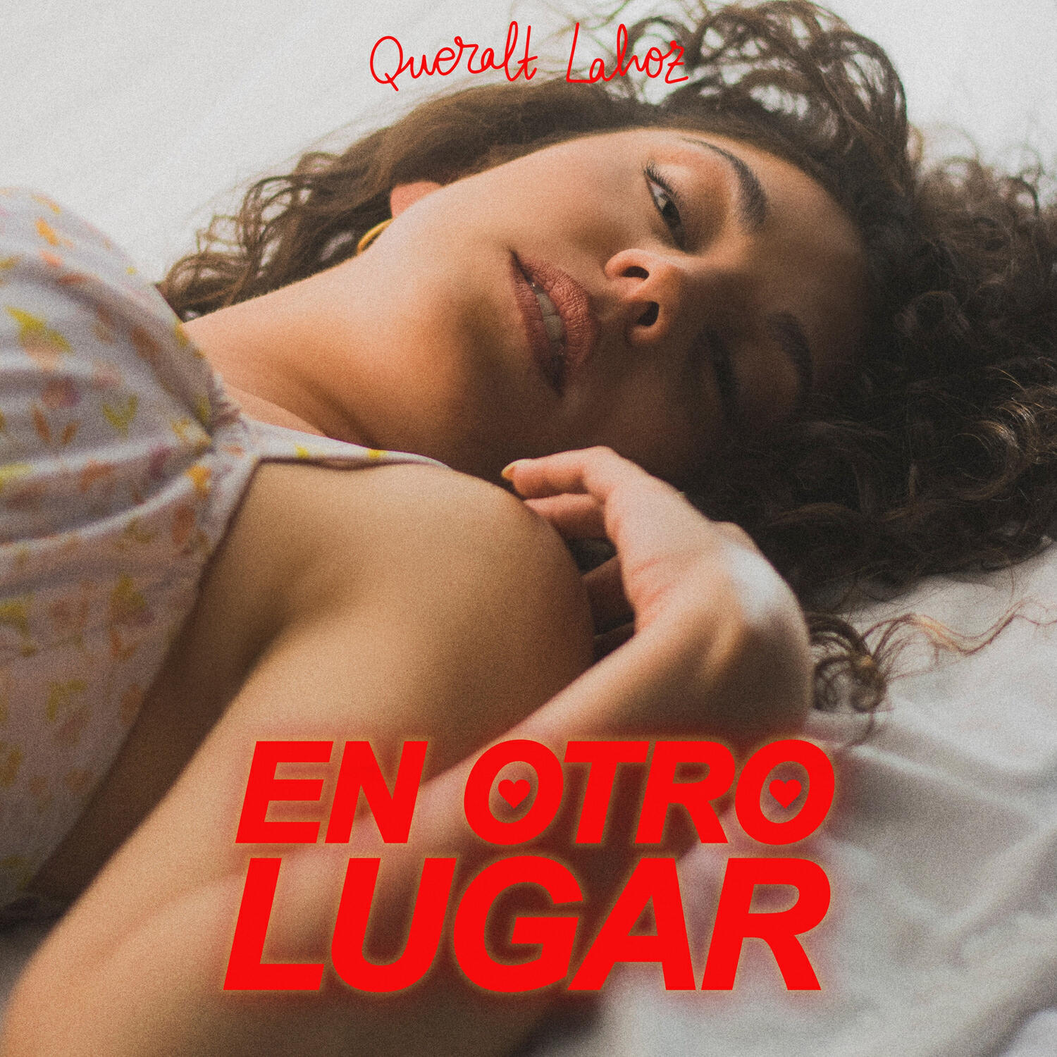 Релиз En Otro Lugar