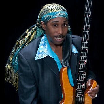 Deon Estus