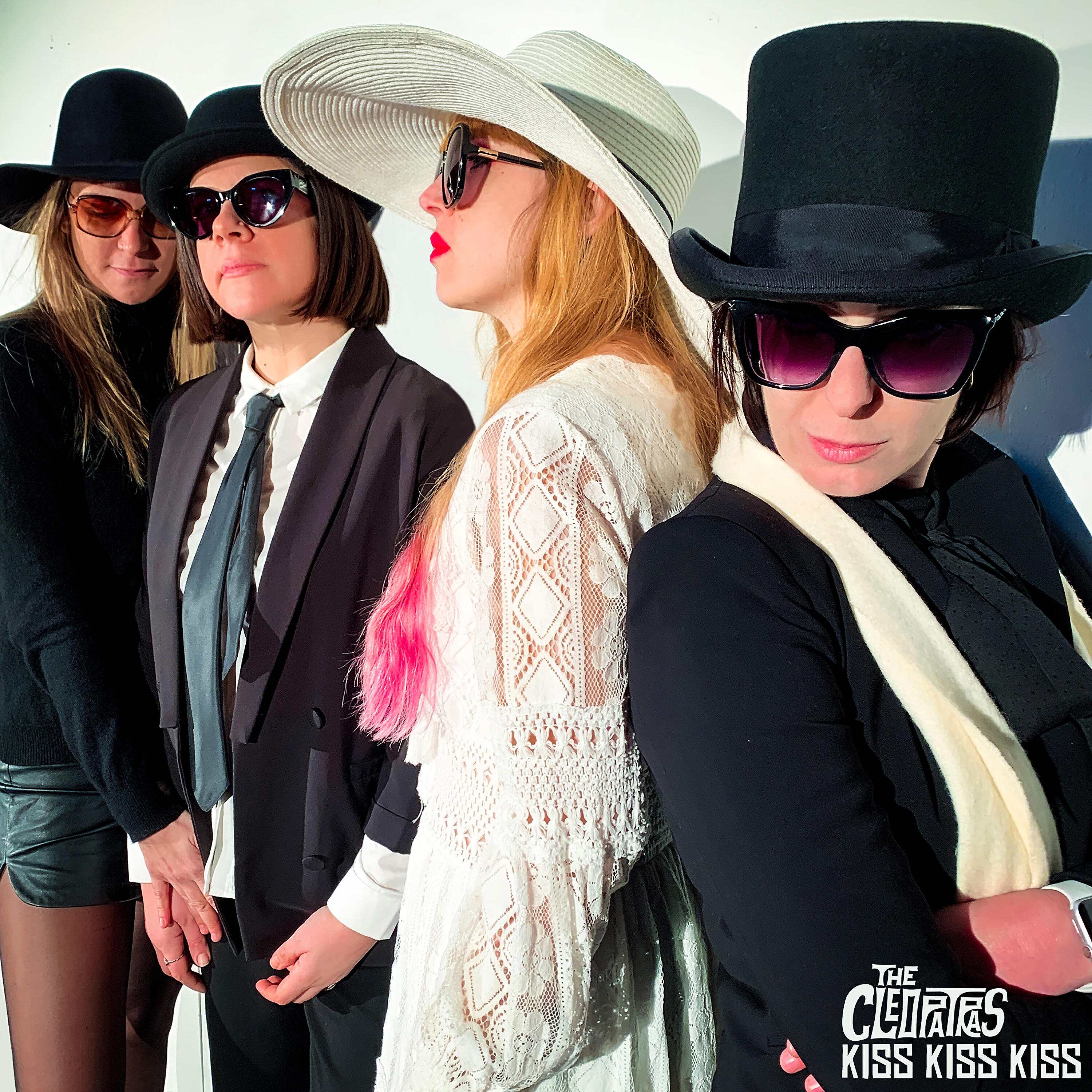 Релиз Kiss Kiss Kiss