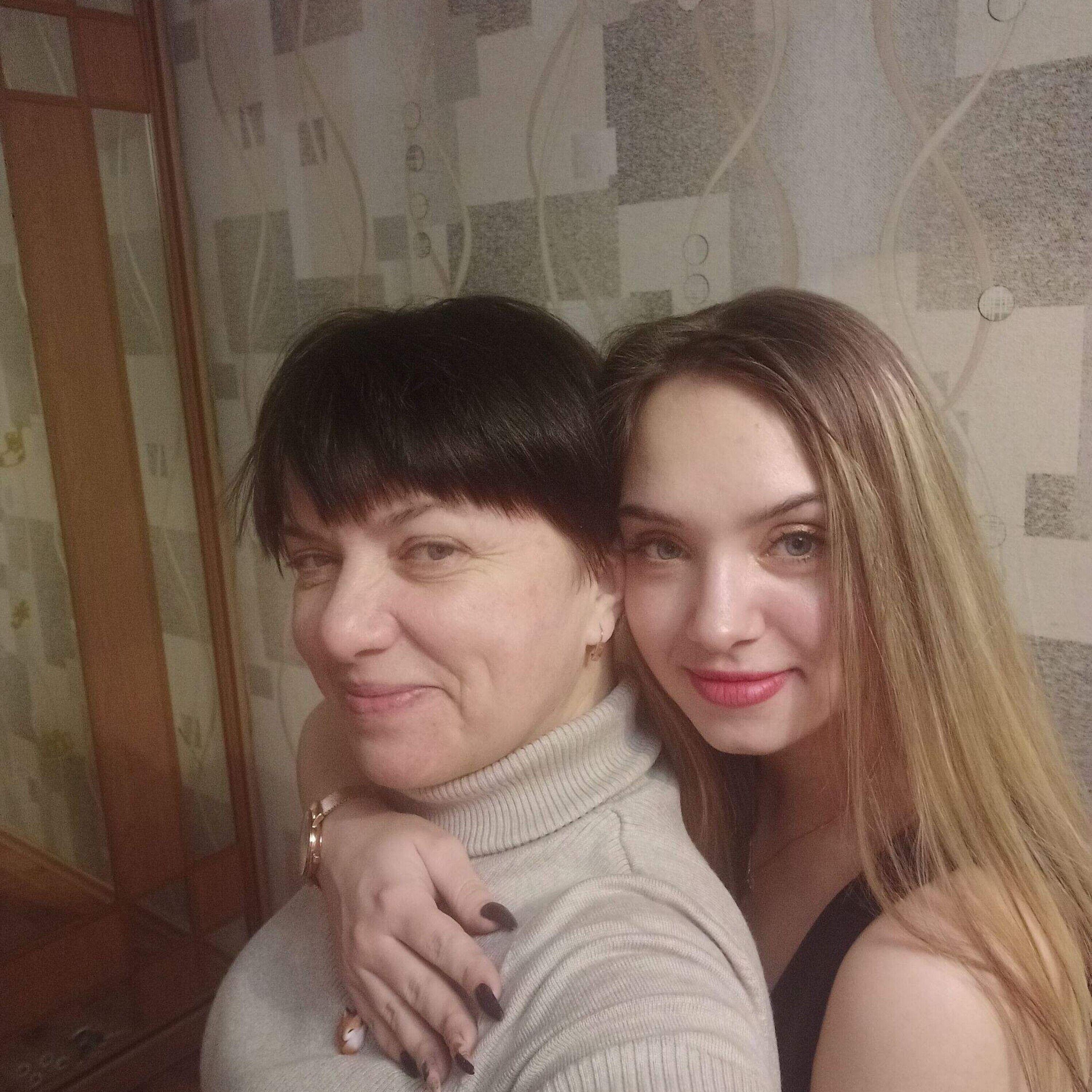 Елена Дино