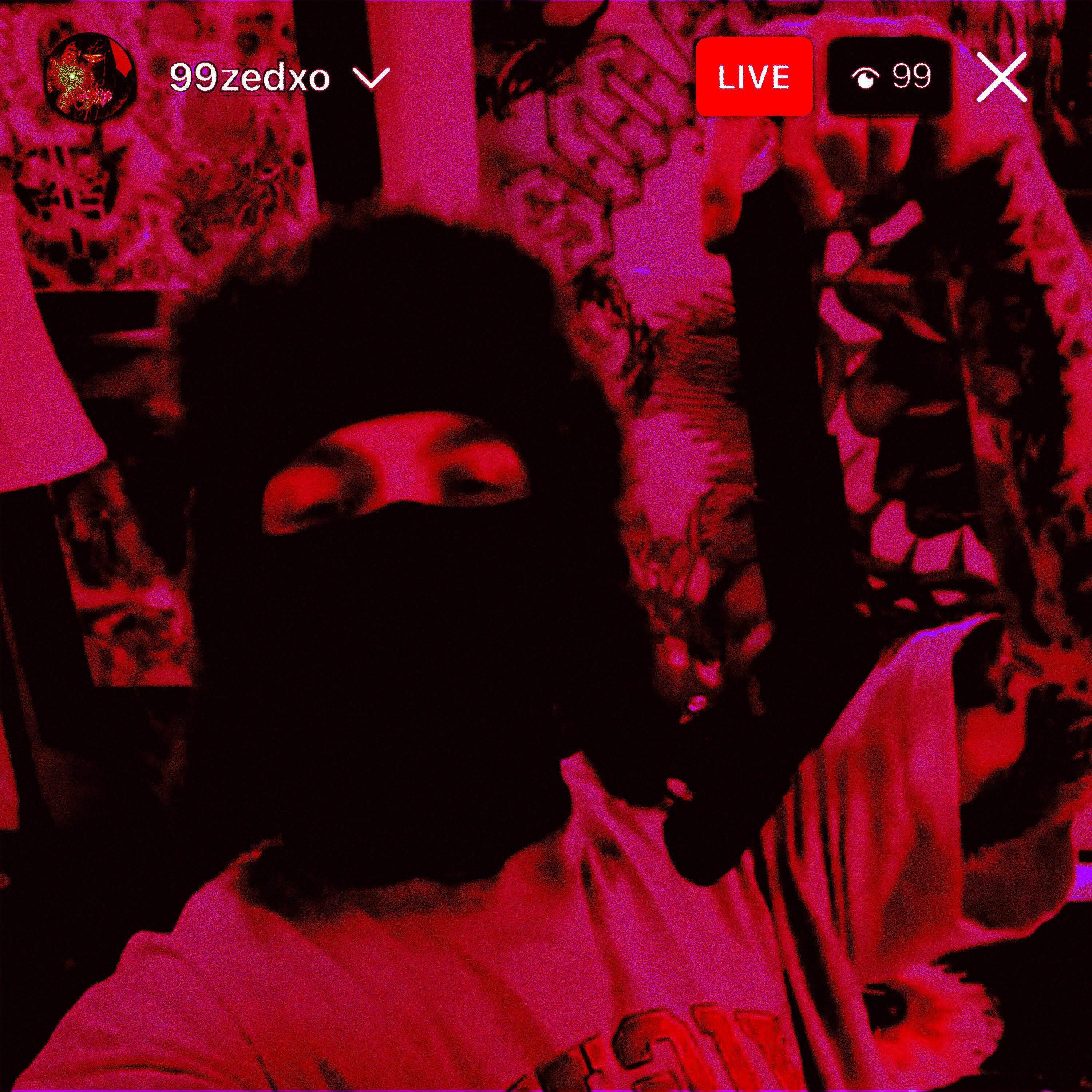 Релиз Stick Out When I'm Live
