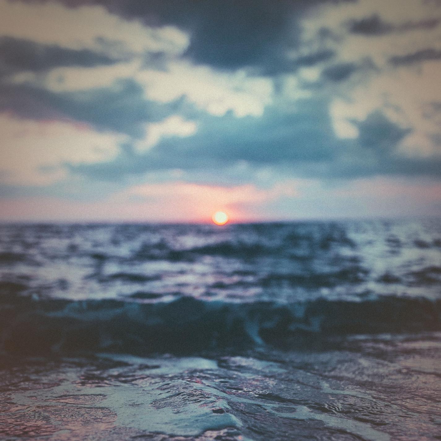 Релиз Ocean Waves to Relax the Mind and Body