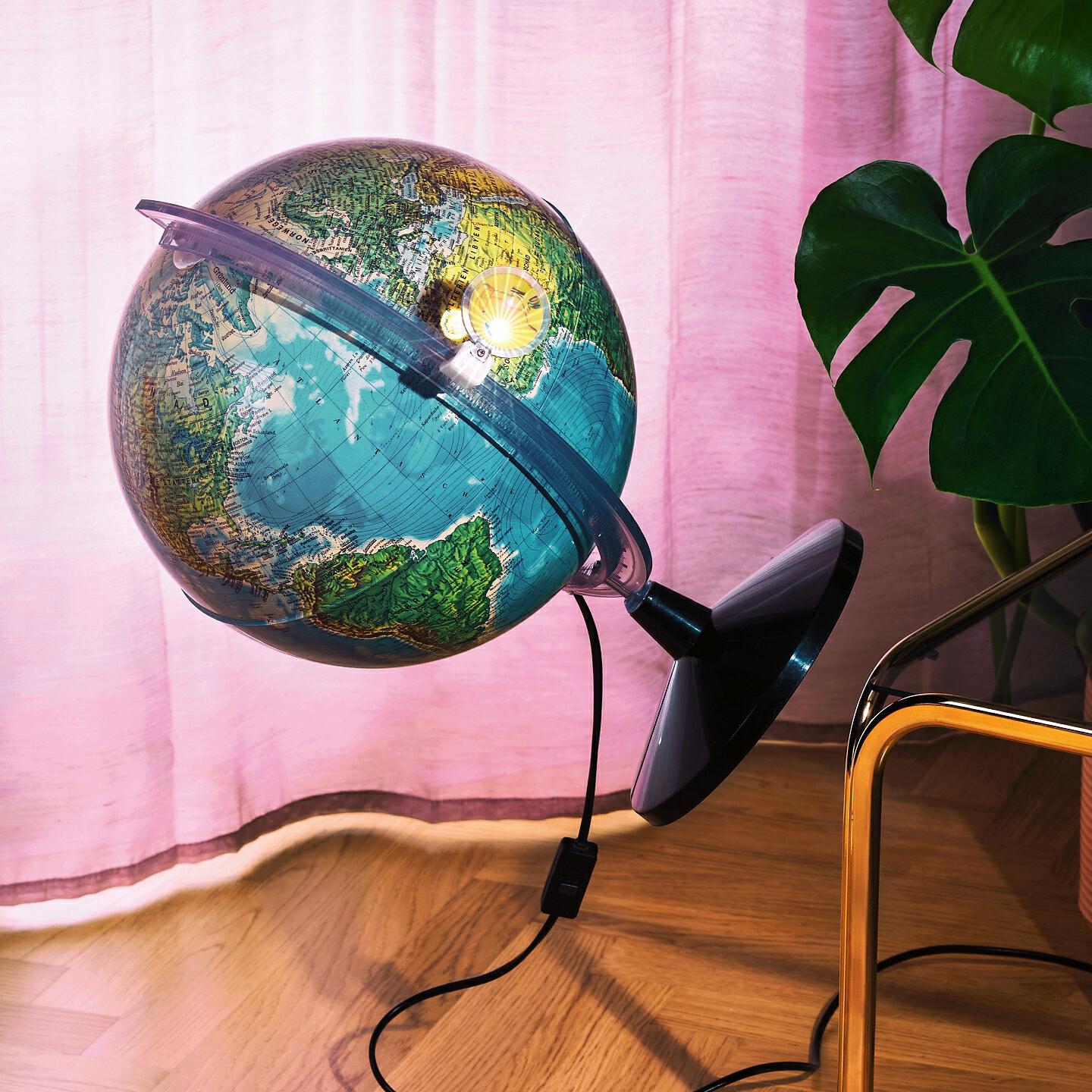 Релиз Everything in Motion
