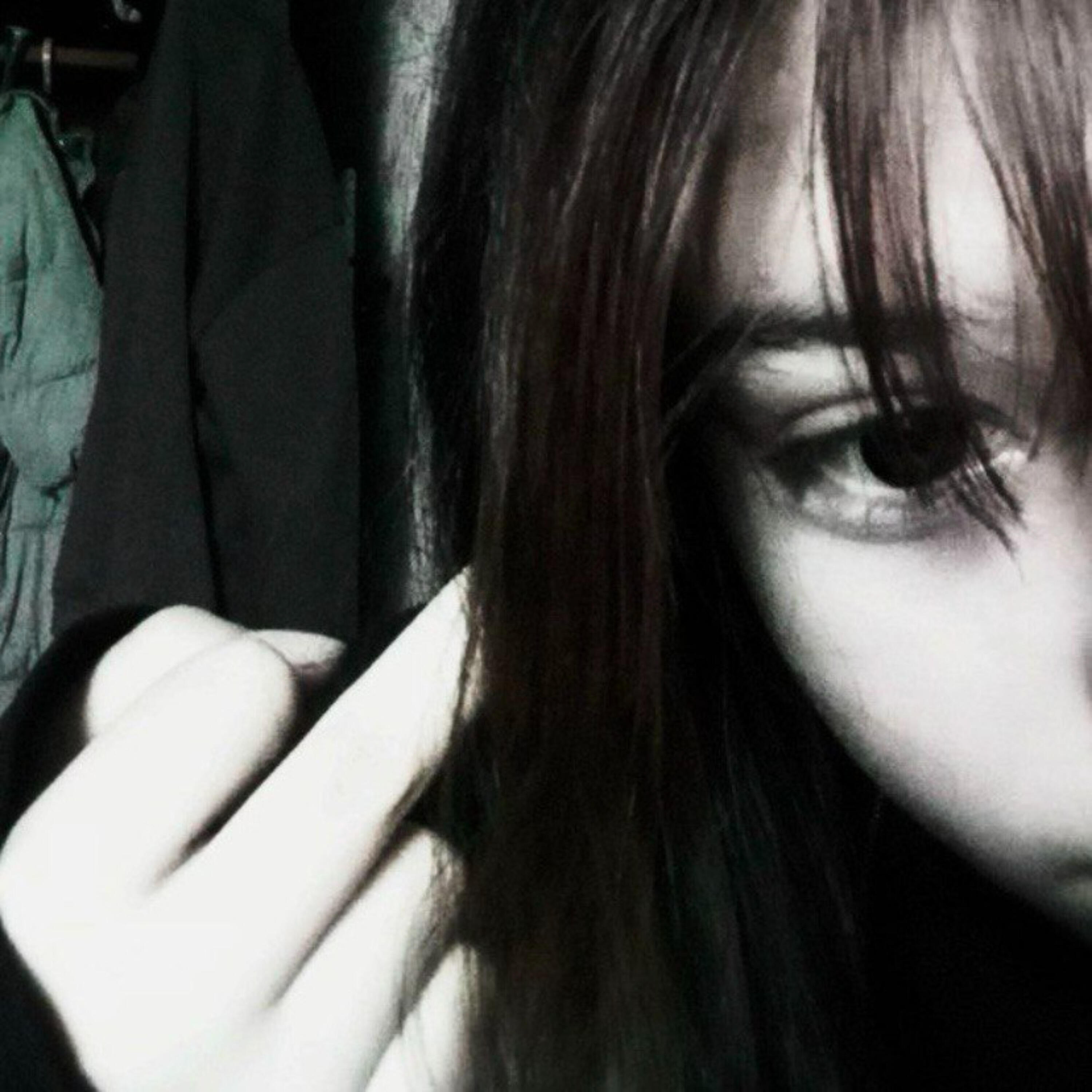 Релиз Твои глаза в толпе