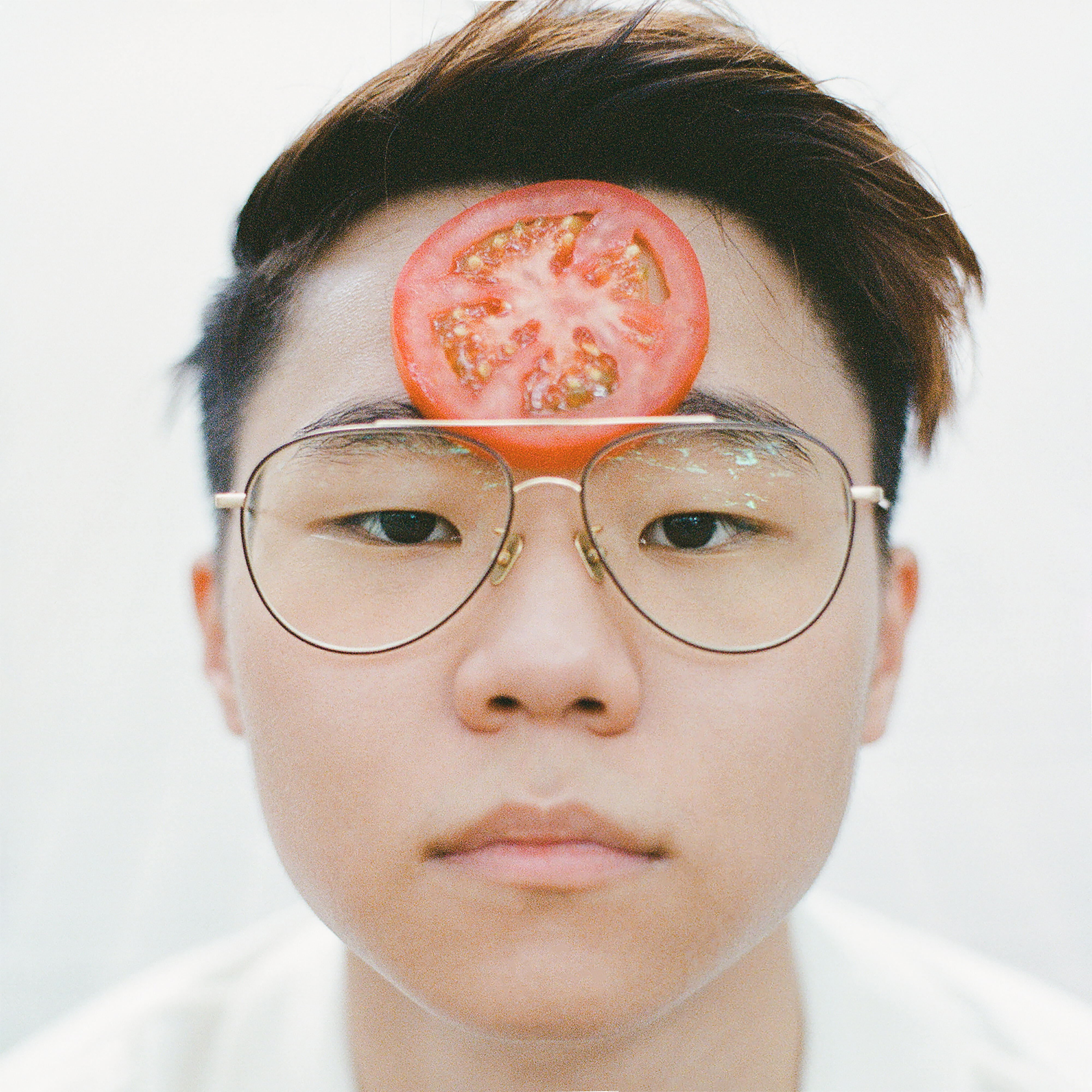 Релиз honest (feat. moon tang)