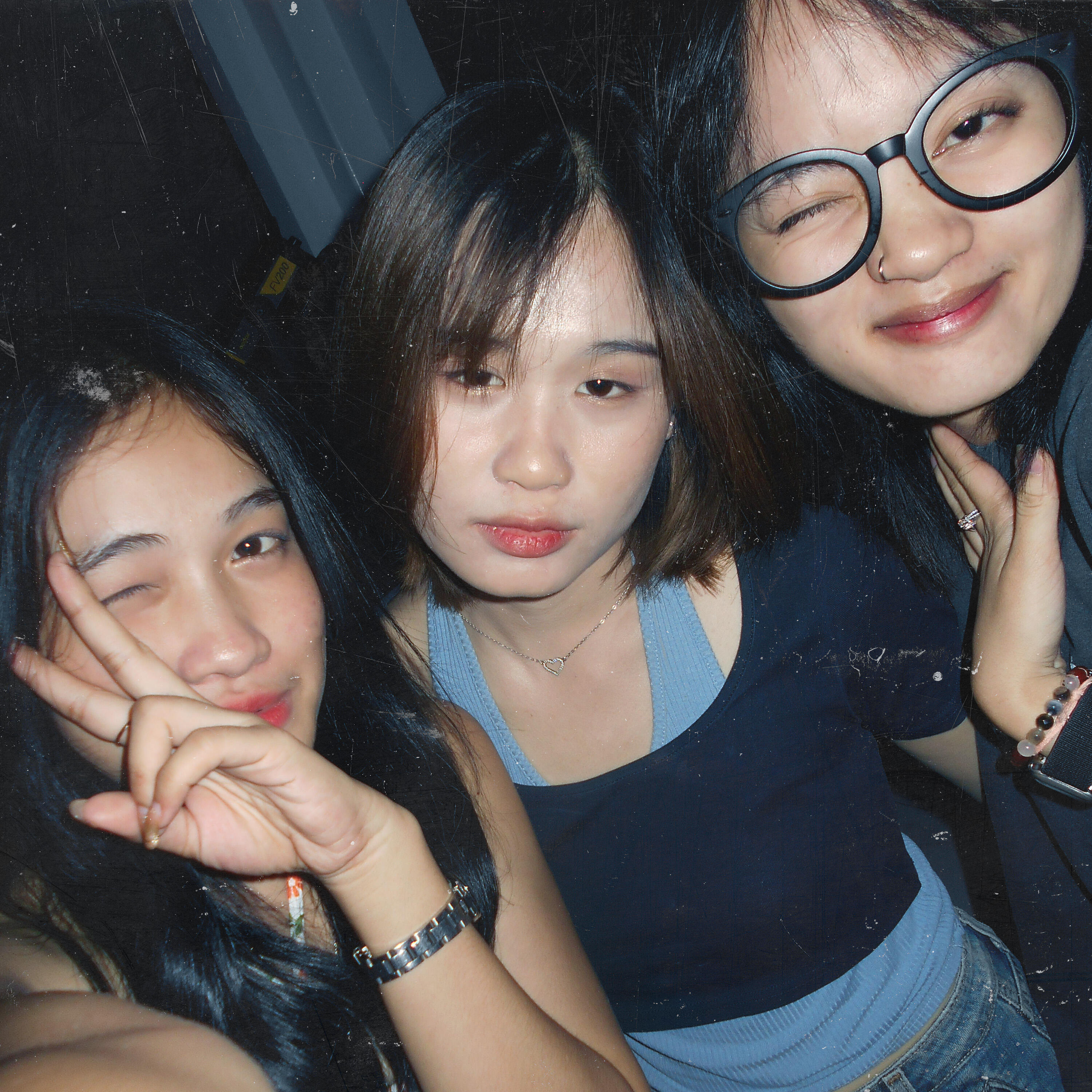 HUENCREW