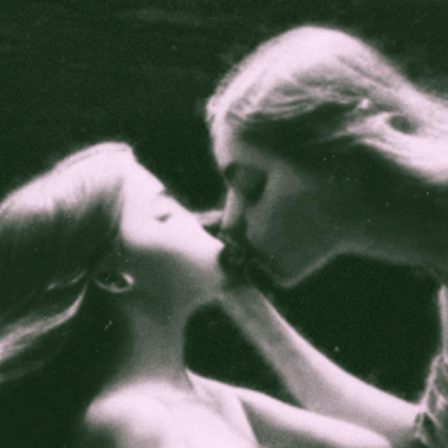 Релиз She's got a way