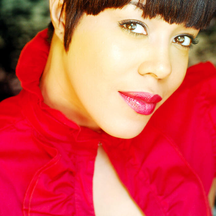 De'Adre Aziza