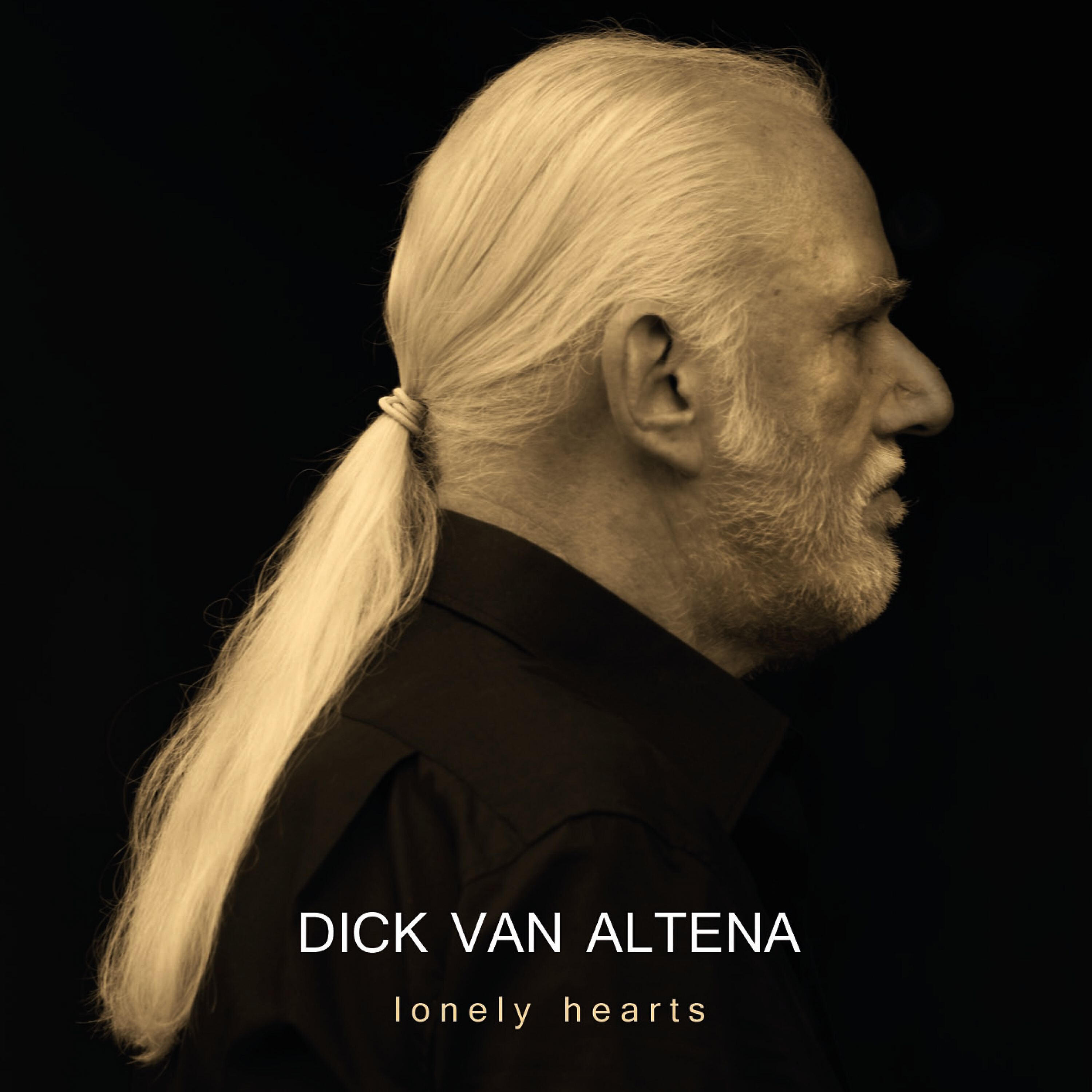 Релиз Lonely Hearts