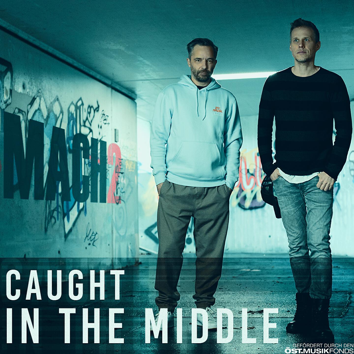 Релиз Caught in the Middle