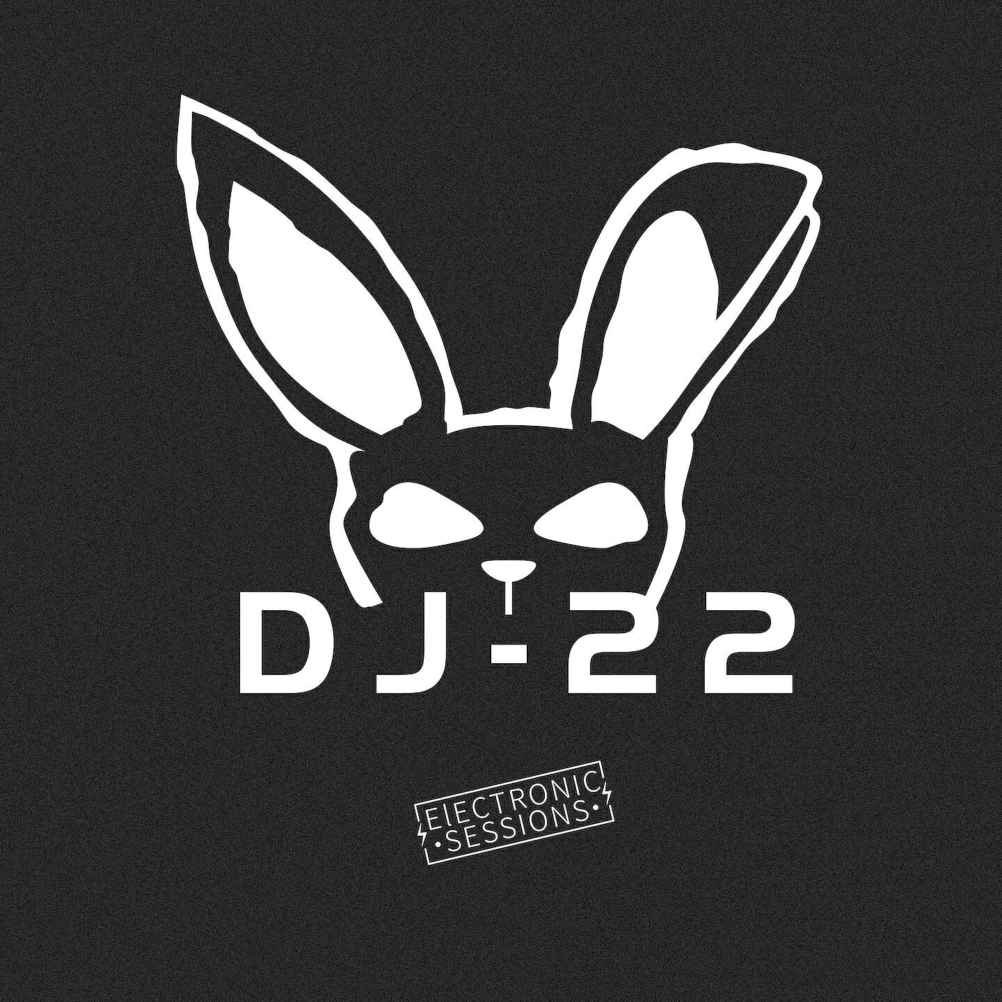 DJ-22