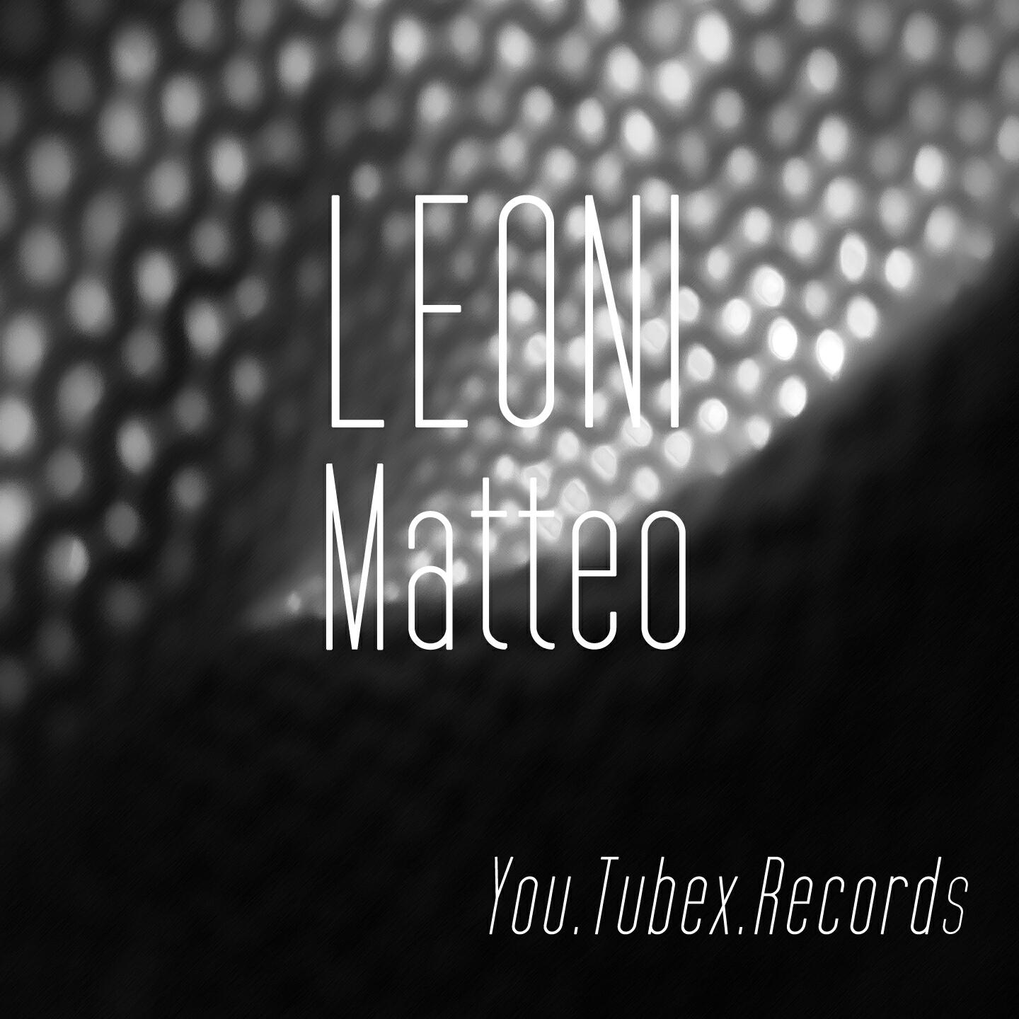 Скачать песню Leoni - Smoke бесплатно в MP3 для Android и iOS