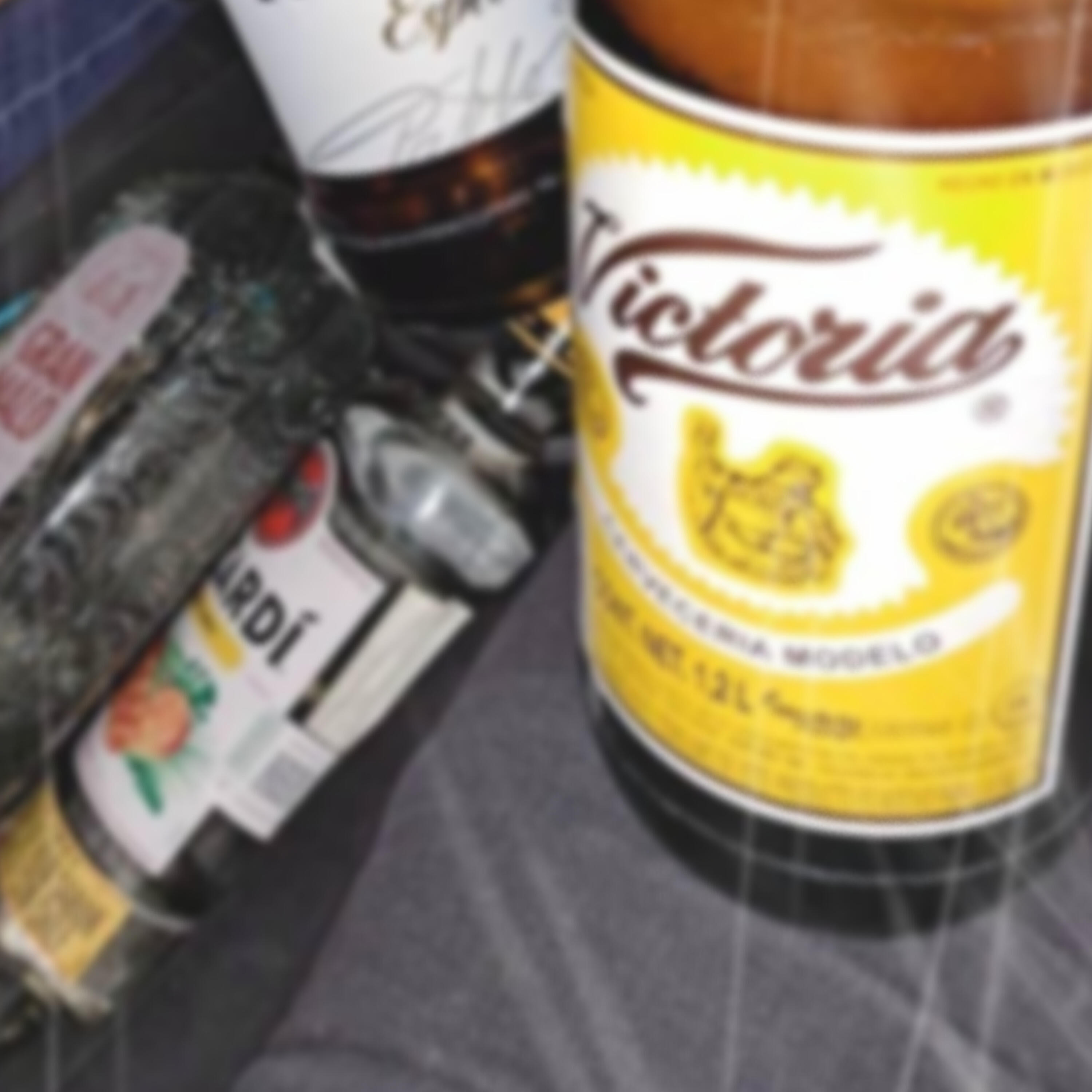 Релиз La Ultima Botella