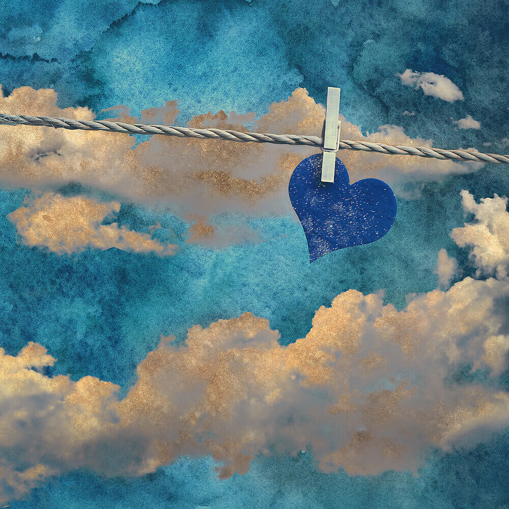 Релиз Stormy Clouds