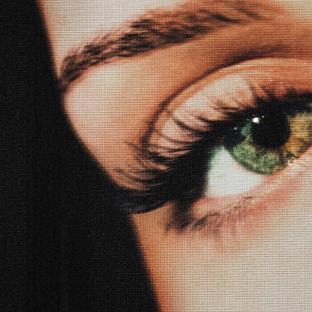 Релиз Eyes On You