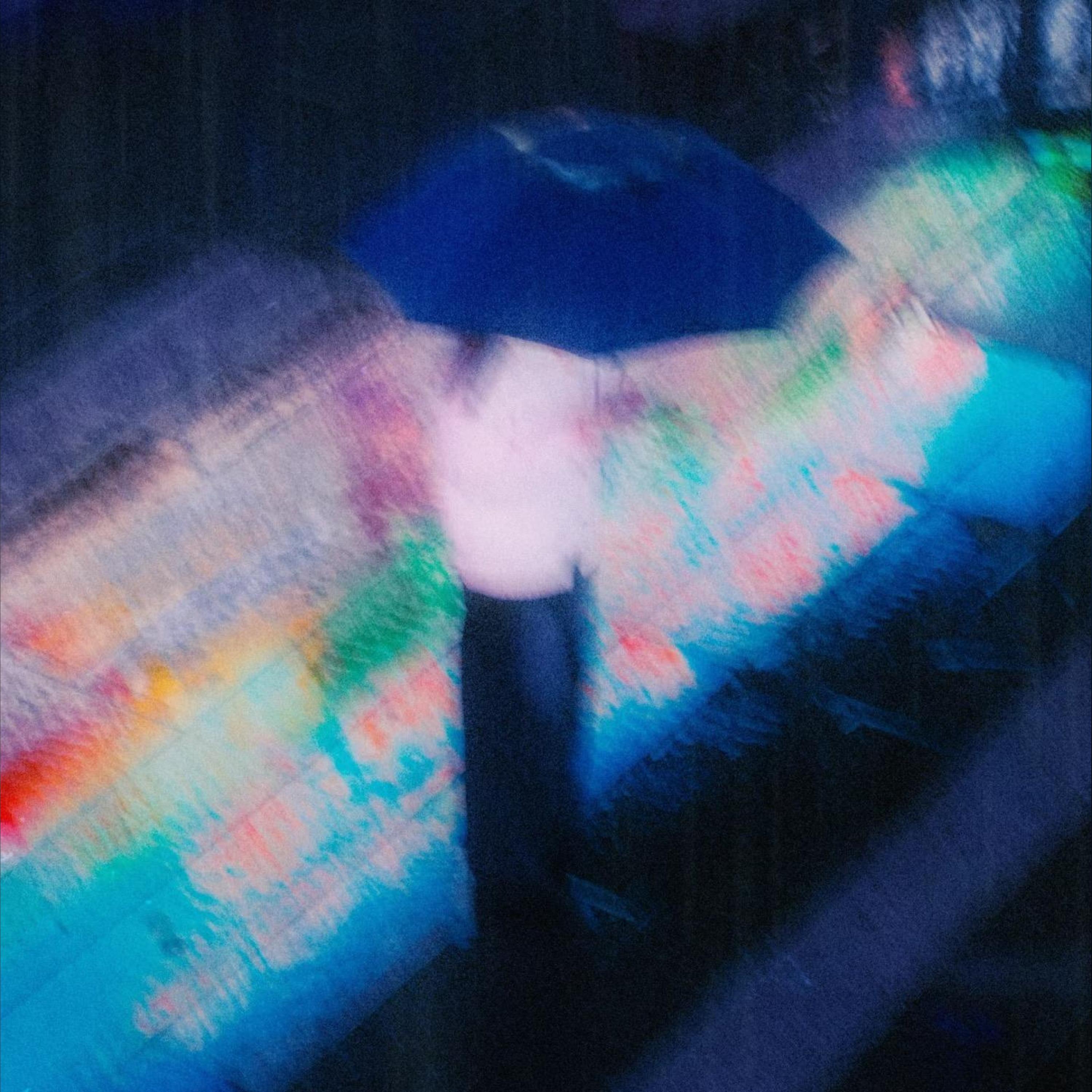 Релиз 陪我走出雨季