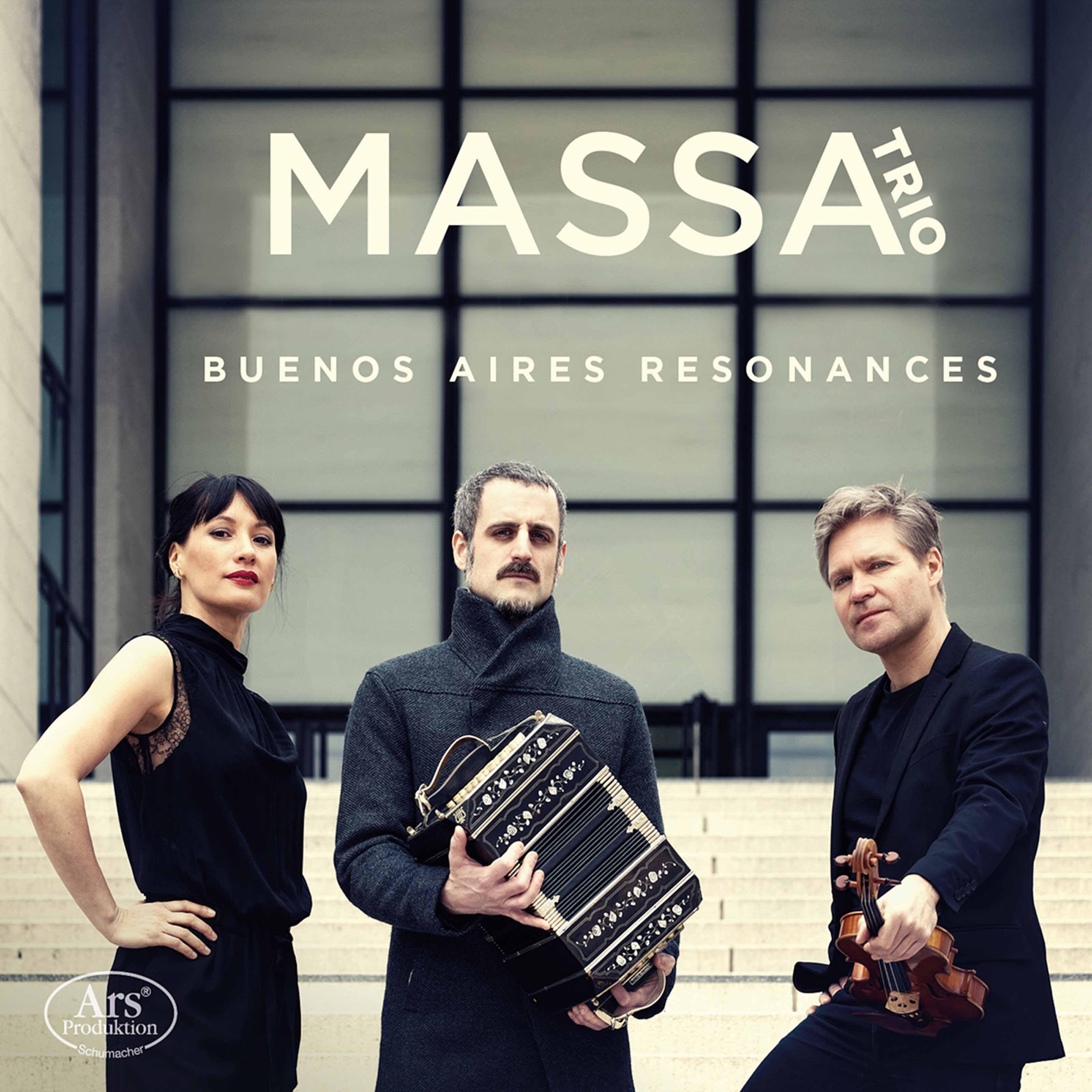 Massa Trio