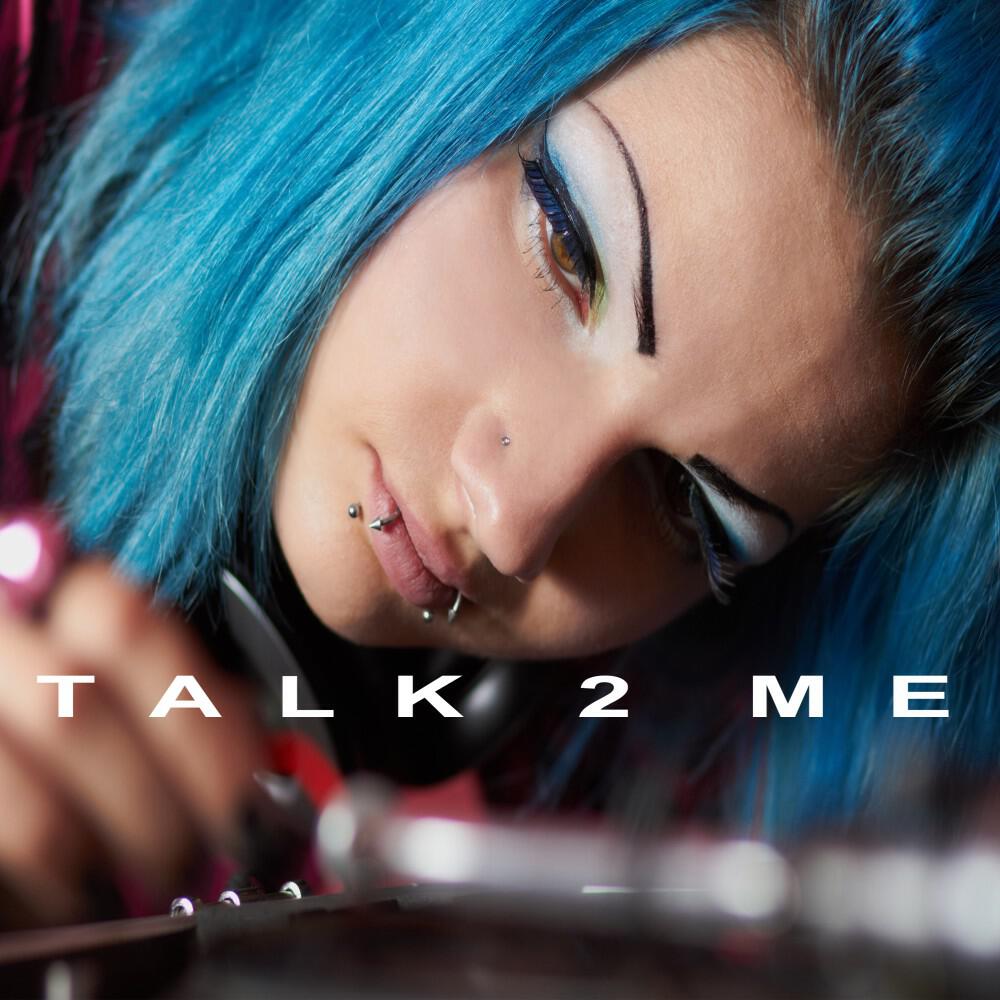 Релиз Talk 2 Me