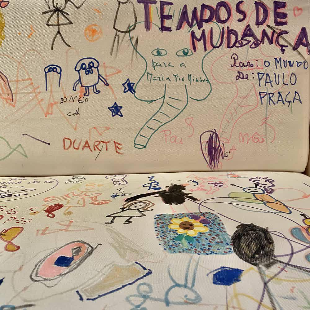 Релиз Tempos de Mudança