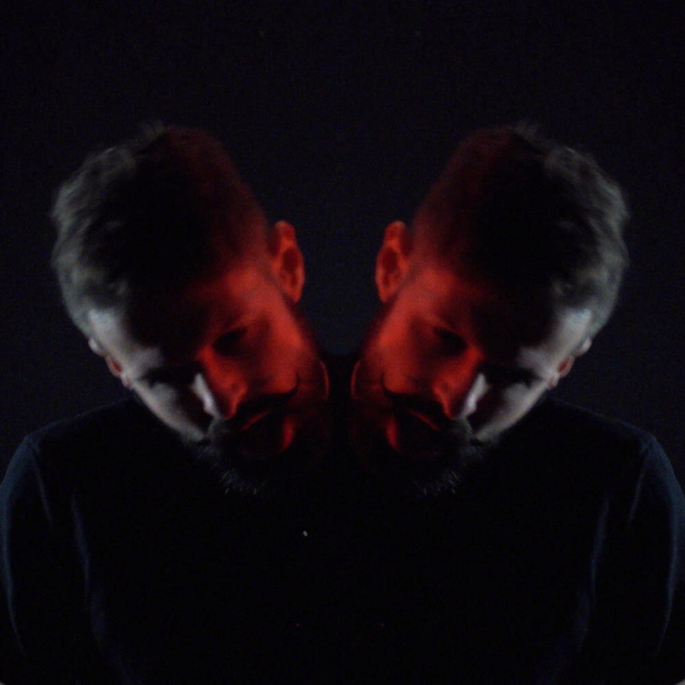 Релиз Alive