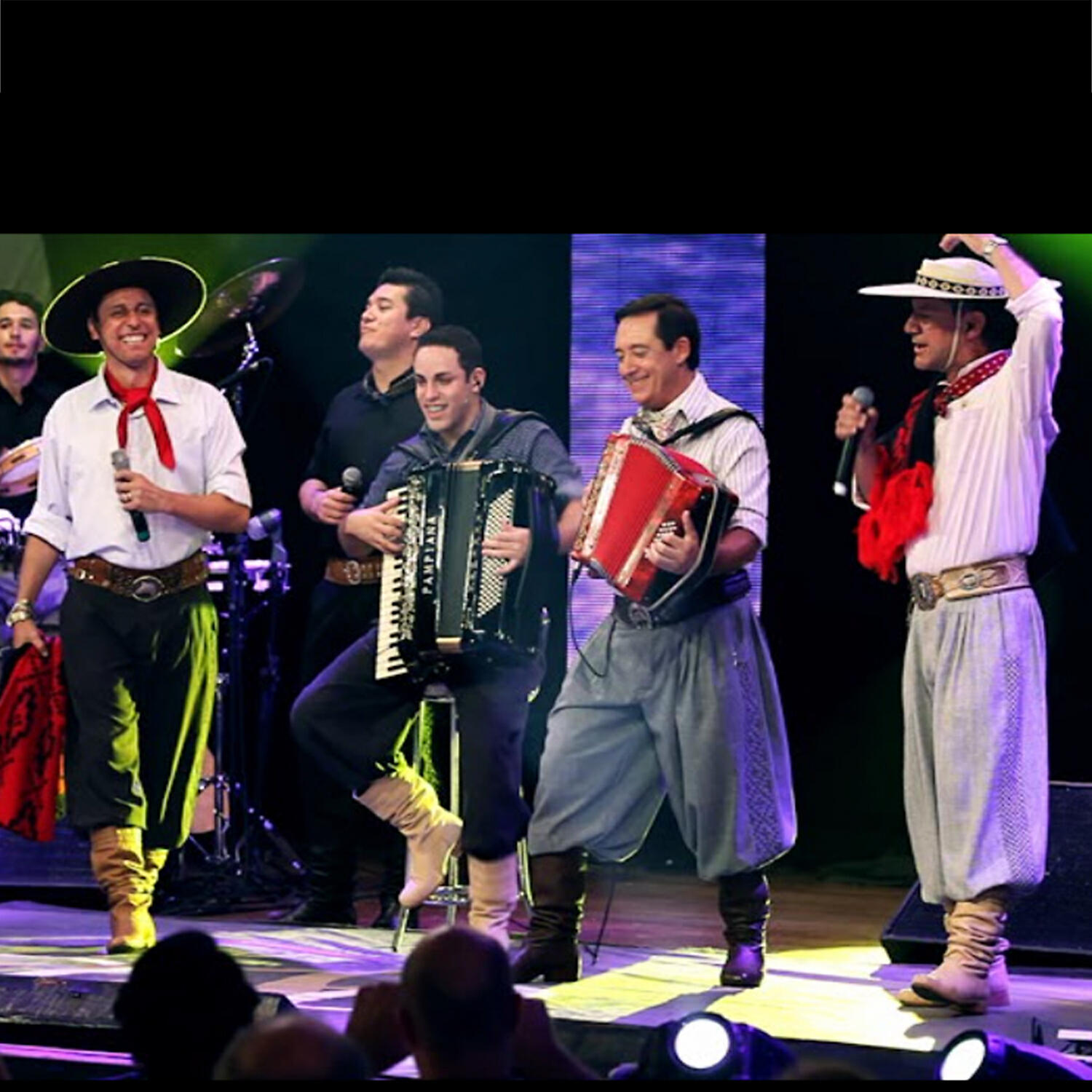 Релиз Atire a chave O Pau que da Cavaco (Medley)