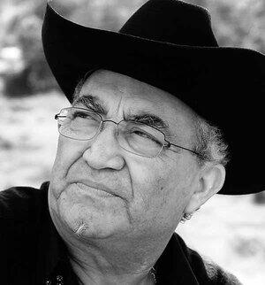 Eliades Ochoa Y El Cuarteto Patria