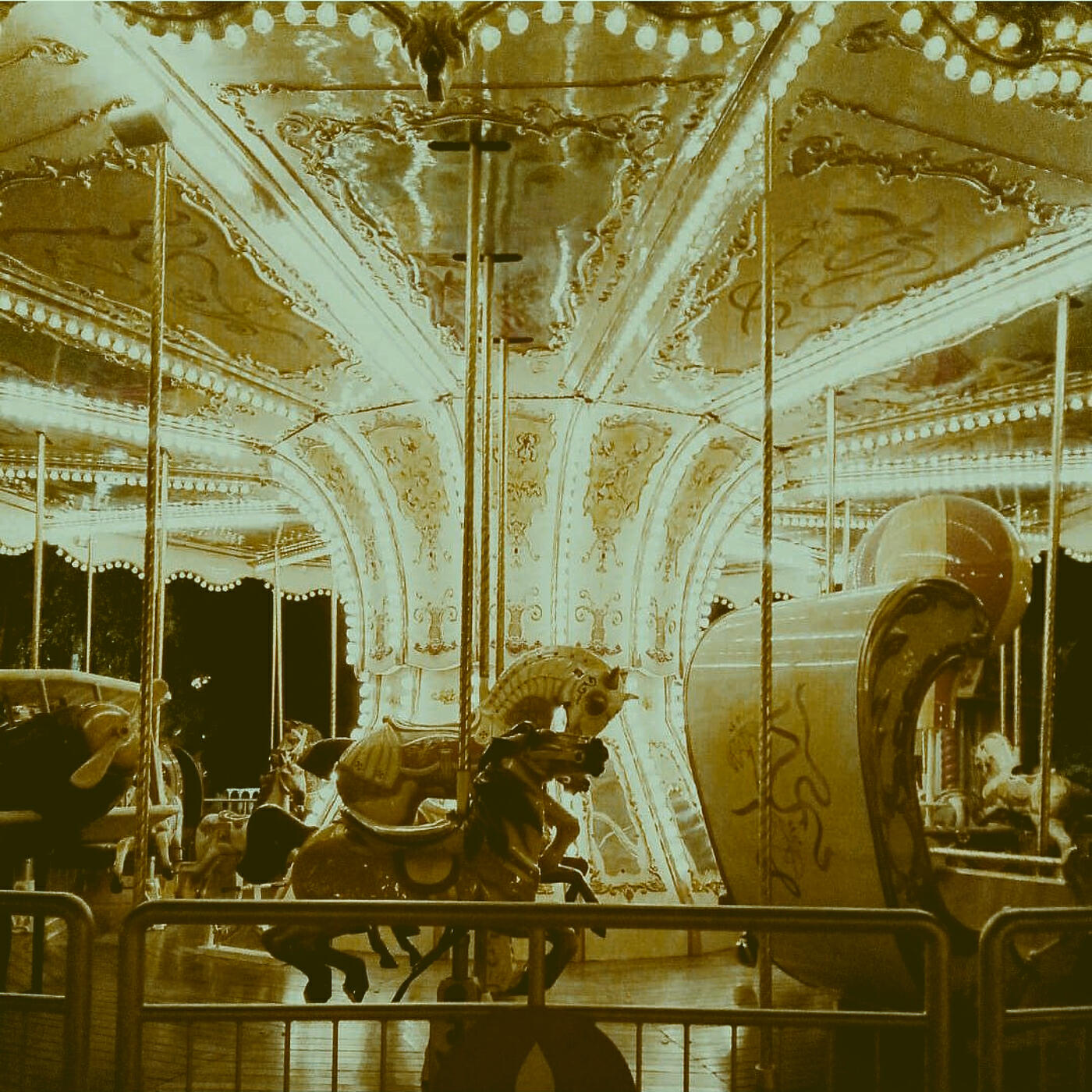 Релиз Carousel